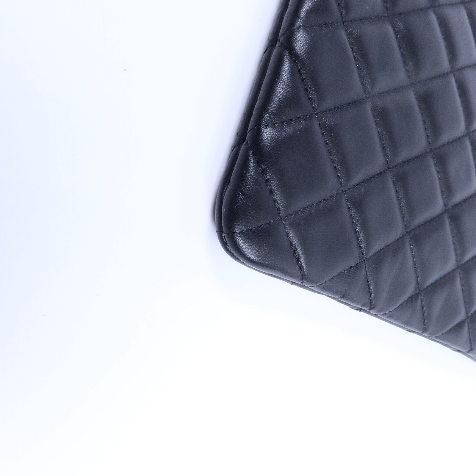 CHANEL 羊皮皮革Pouch手拿包