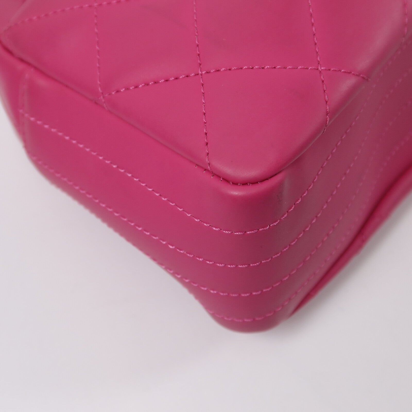 CHANEL Rubber Coco Rain Camera Bag鏈帶肩背袋