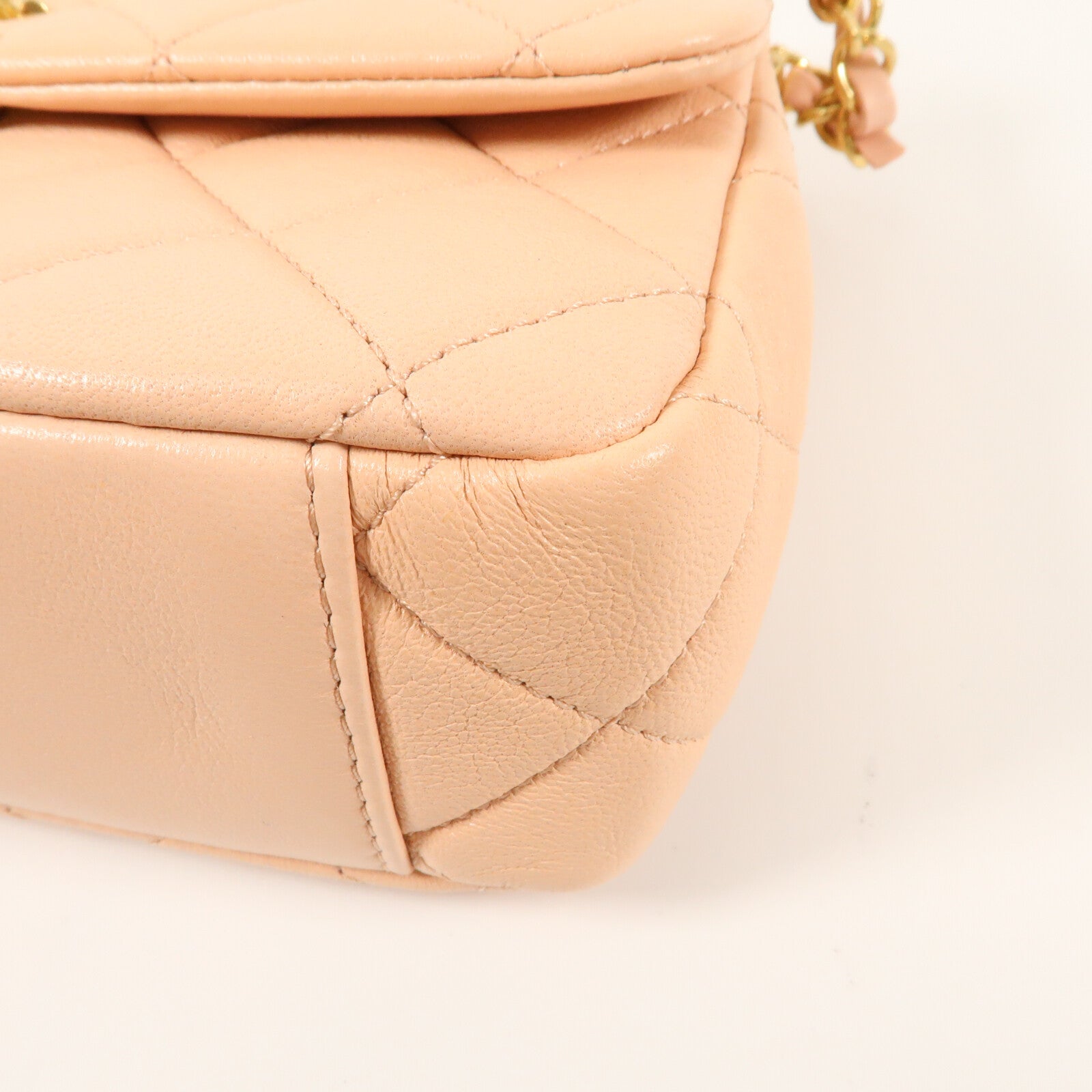CHANEL 牛皮皮革CoCo Crush Handle Bag金扣鏈帶手挽肩背兩用袋