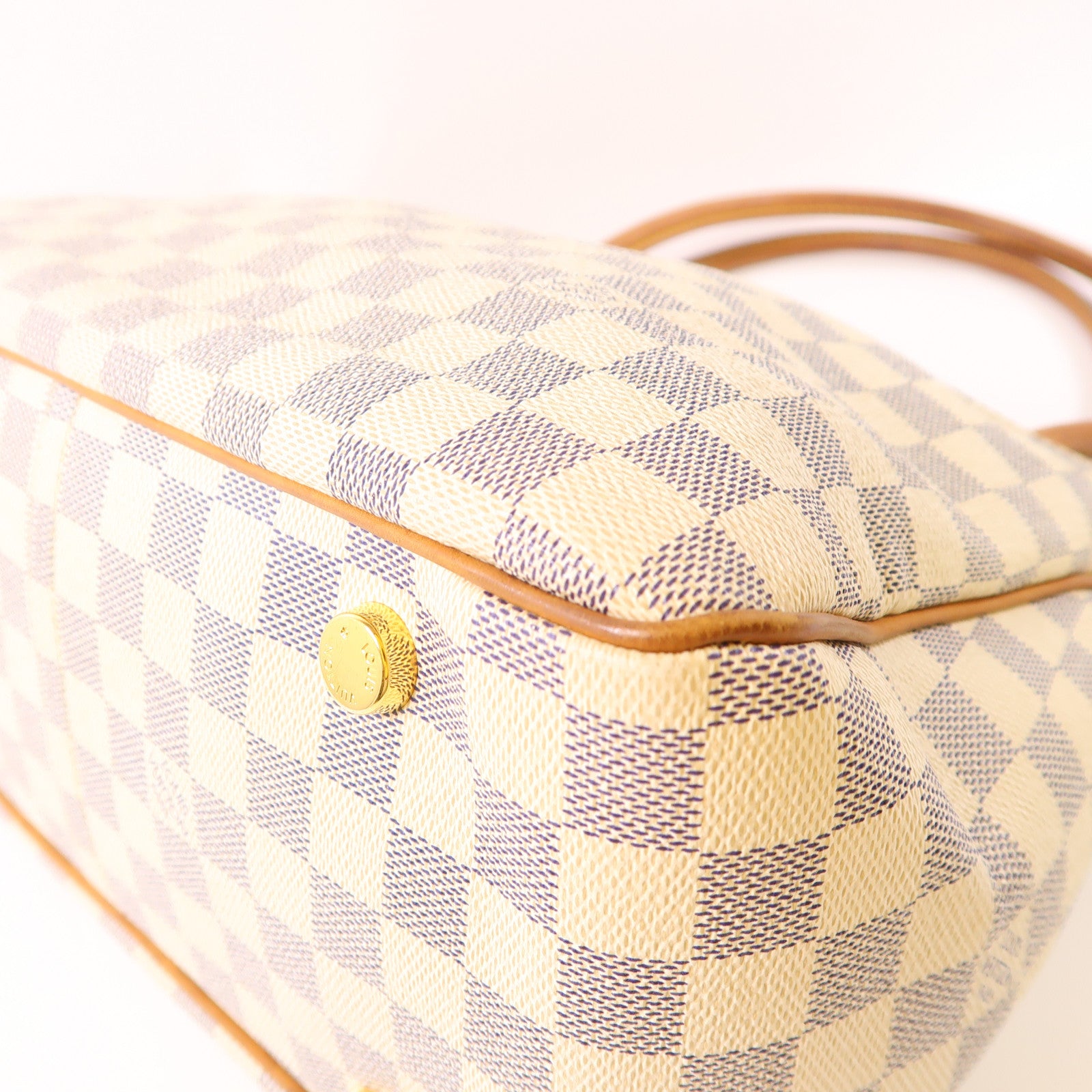 LOUIS VUITTON 【激減優惠】Damier Azur Figheri PM金扣肩背袋