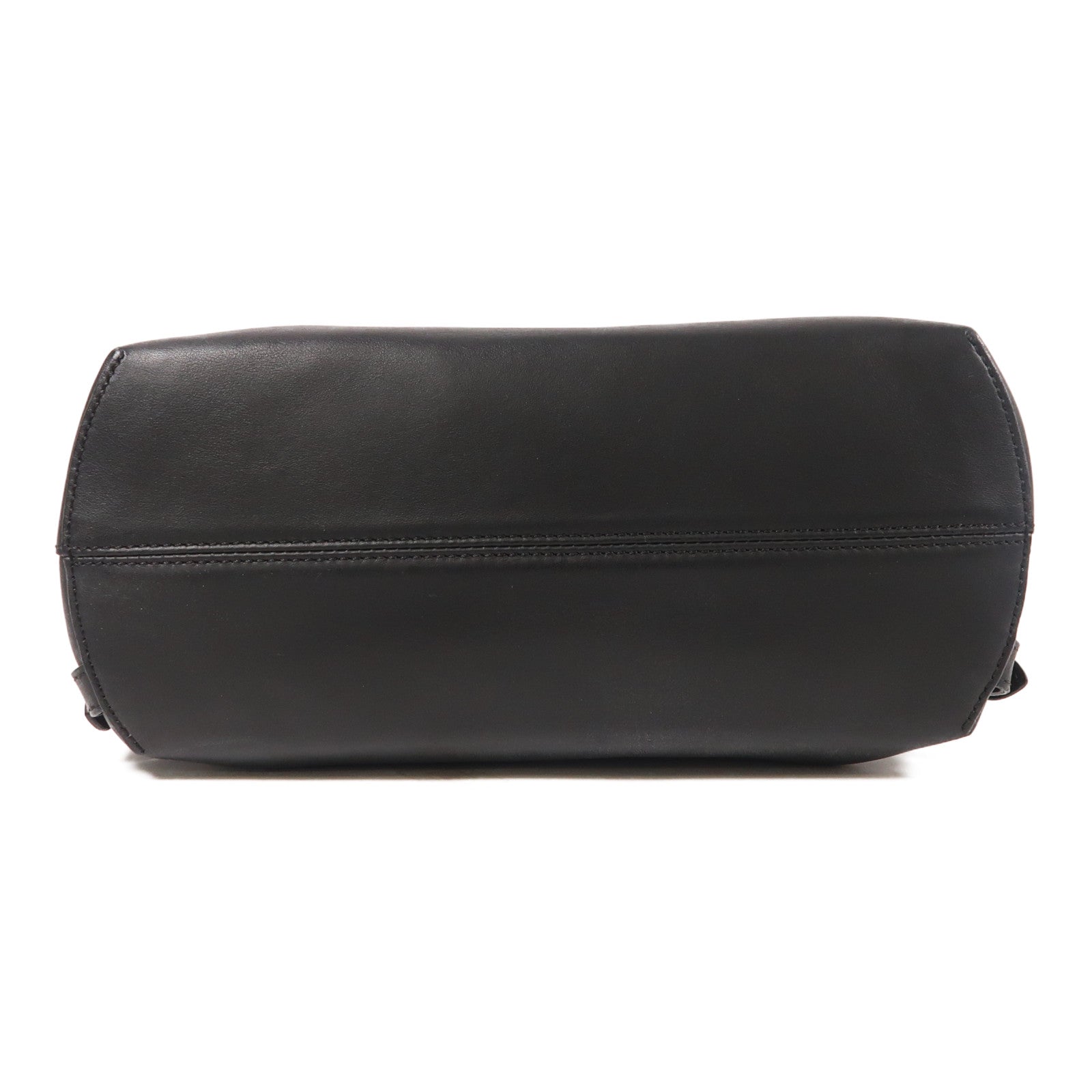 FENDI 牛皮皮革Backpack銀扣背包