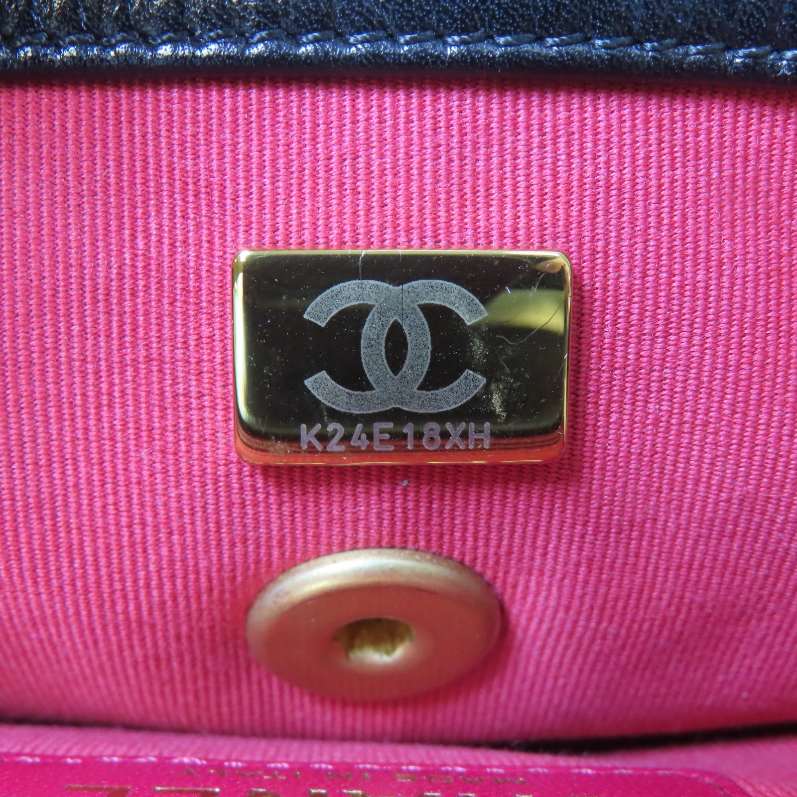 CHANEL 【激減優惠】菱格牛皮皮革Mini Flap Pearl金扣鏈帶肩背袋黑色