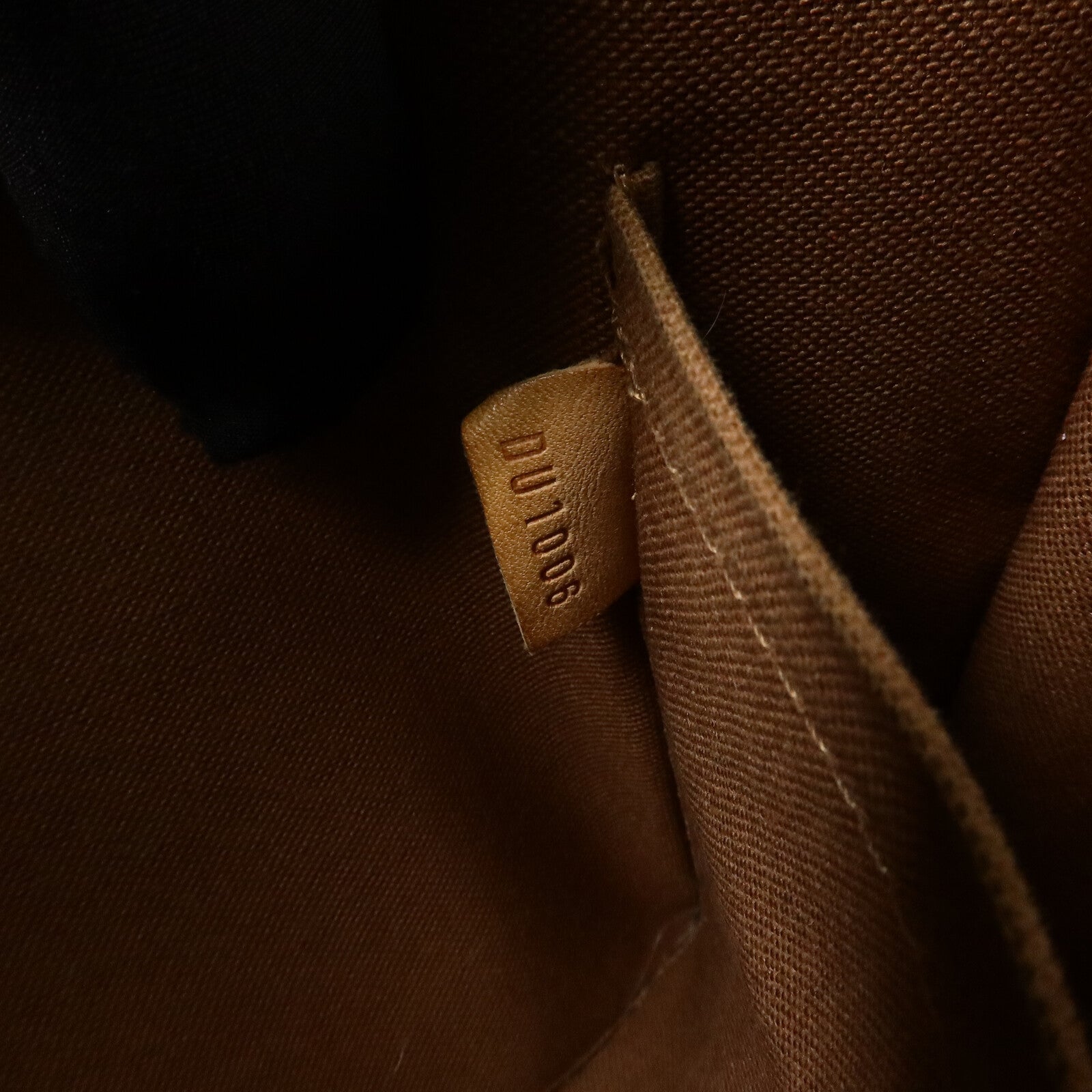 LOUIS VUITTON Monogram Bosphore肩背袋