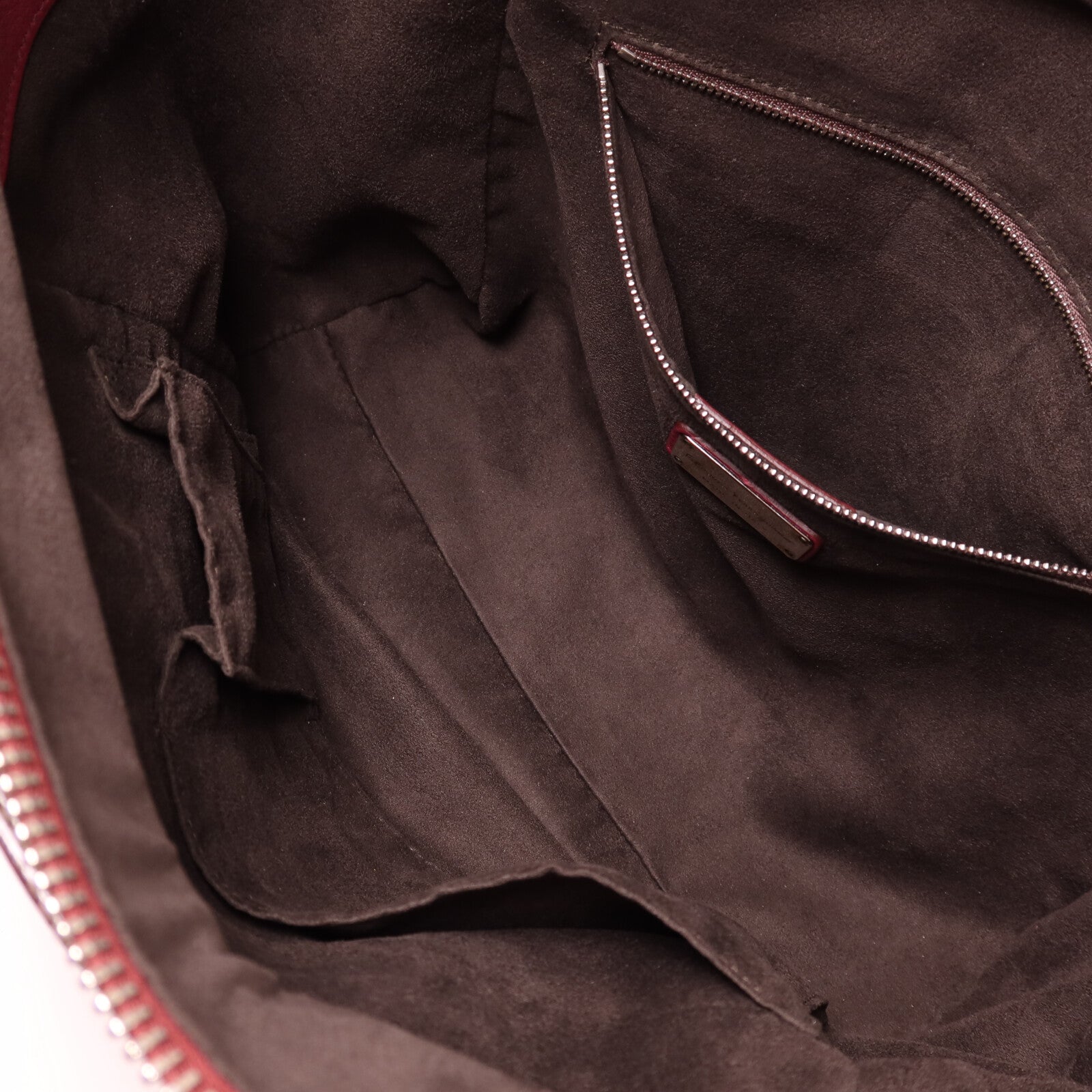 Salvatore Ferragamo 牛皮皮革Shoulder Bag銀扣肩背袋