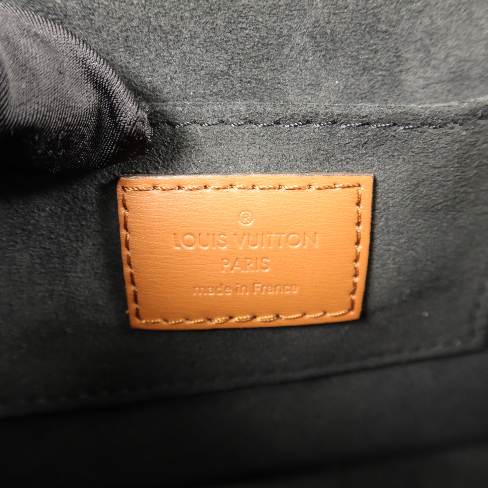 LOUIS VUITTON Monogram Reverse Mini Dauphine肩背袋