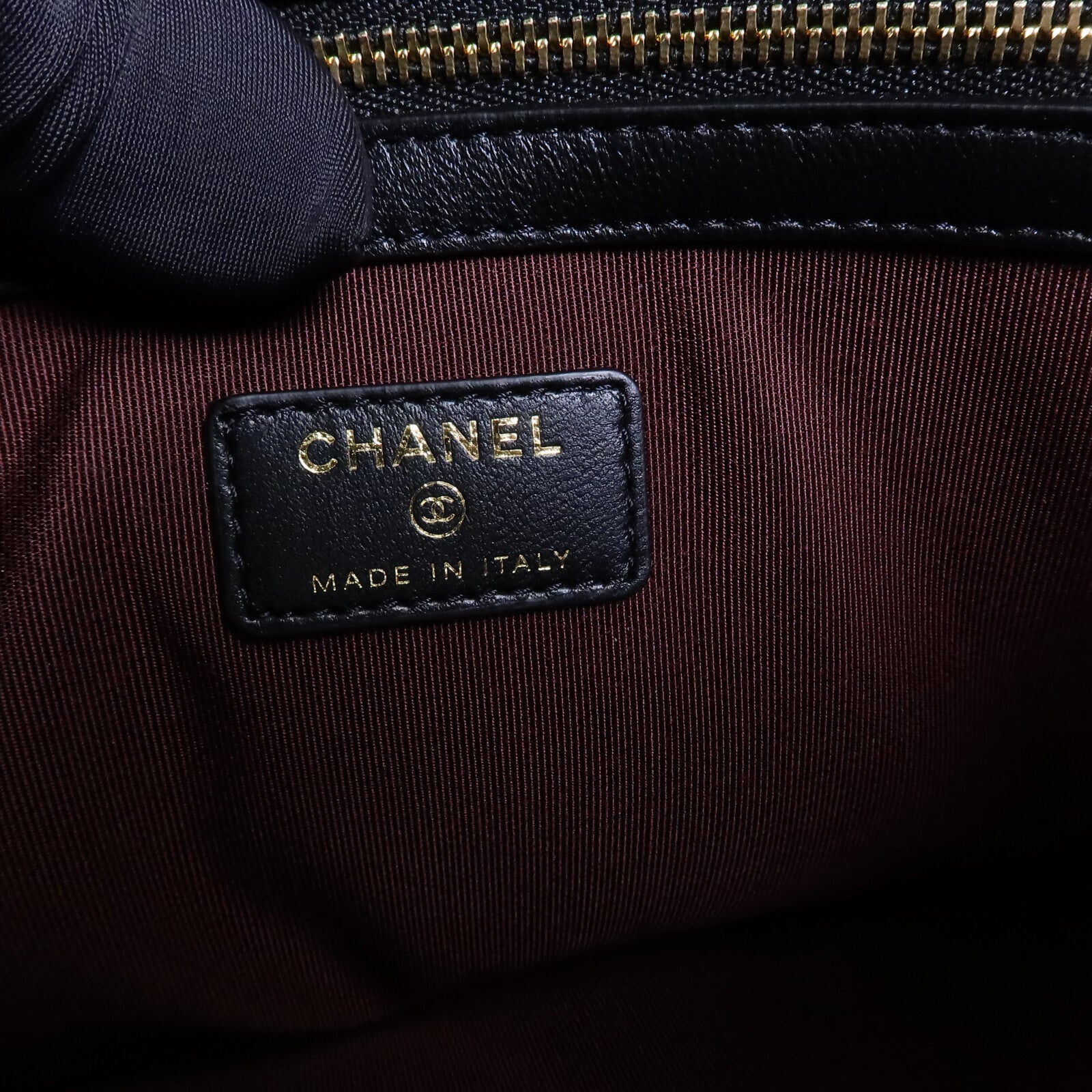 CHANEL 羊皮皮革Pouch手拿包