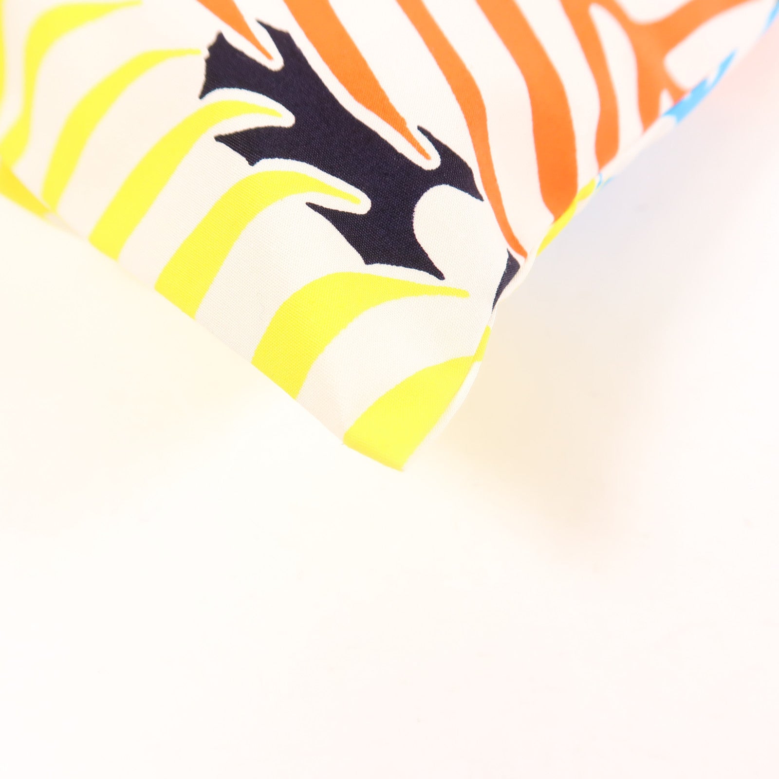 HERMES 棉布Pouch肩背袋