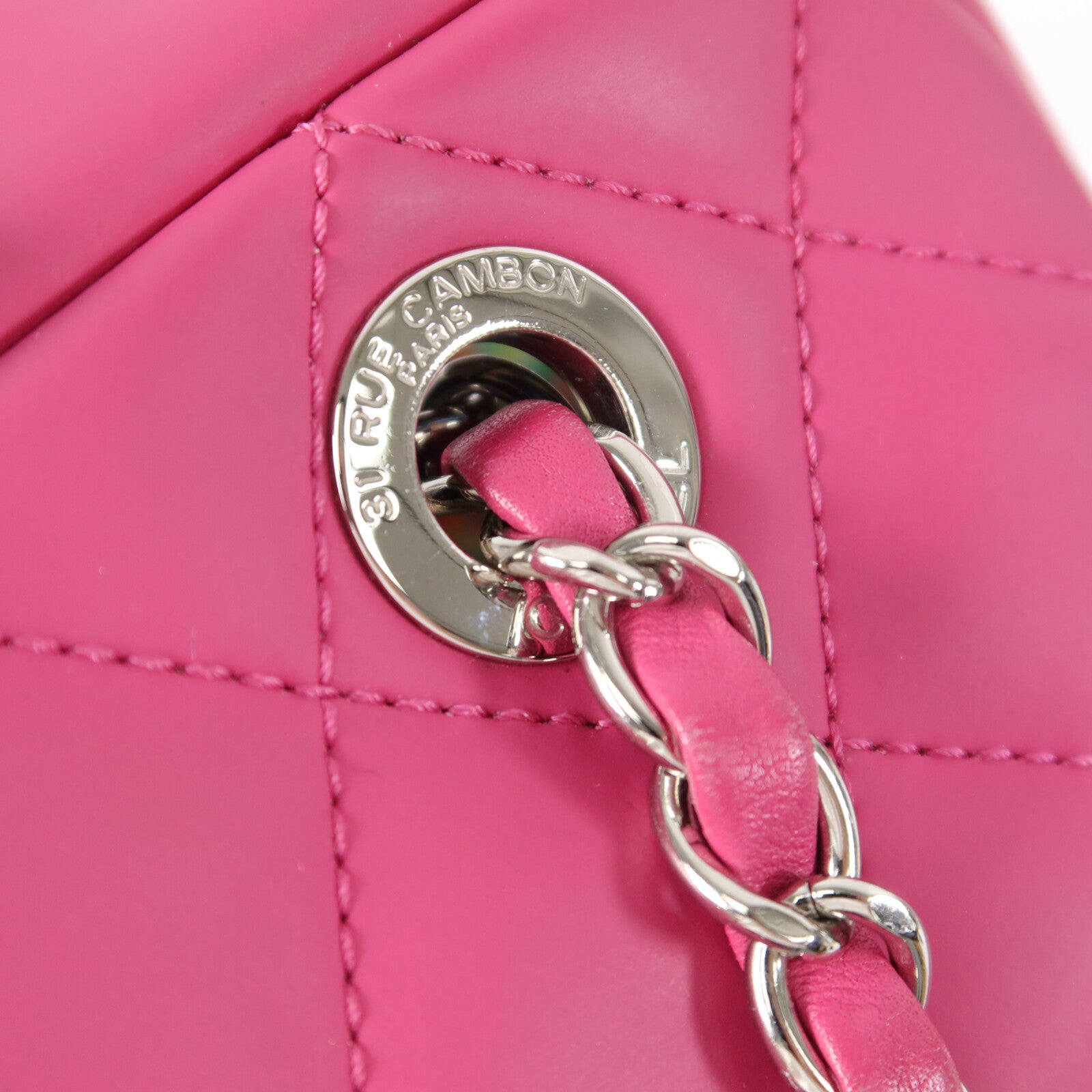CHANEL Rubber Coco Rain Camera Bag鏈帶肩背袋