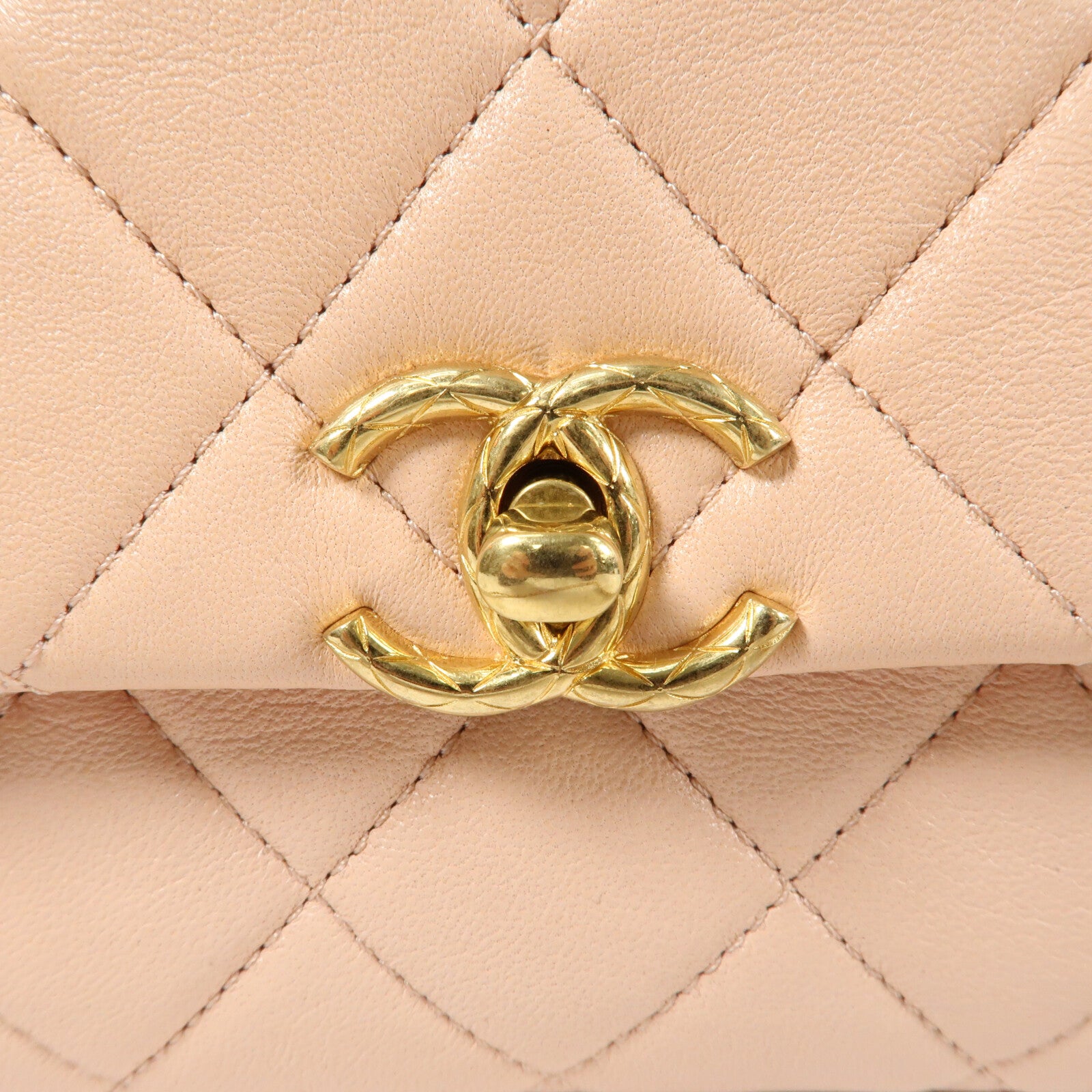 CHANEL 牛皮皮革CoCo Crush Handle Bag金扣鏈帶手挽肩背兩用袋