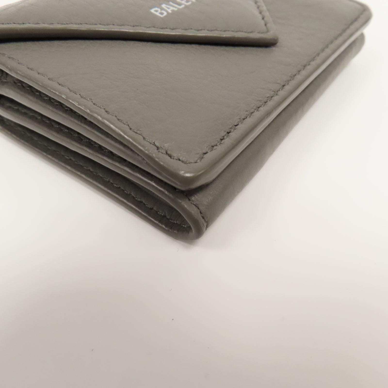 BALENCIAGA 牛皮皮革Wallet銀扣錢包灰色