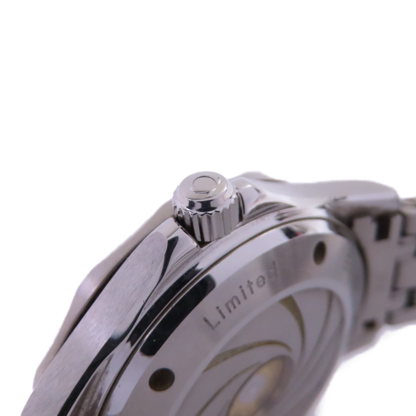 OMEGA Seamaster James Bond 212.30.41.20.01.005