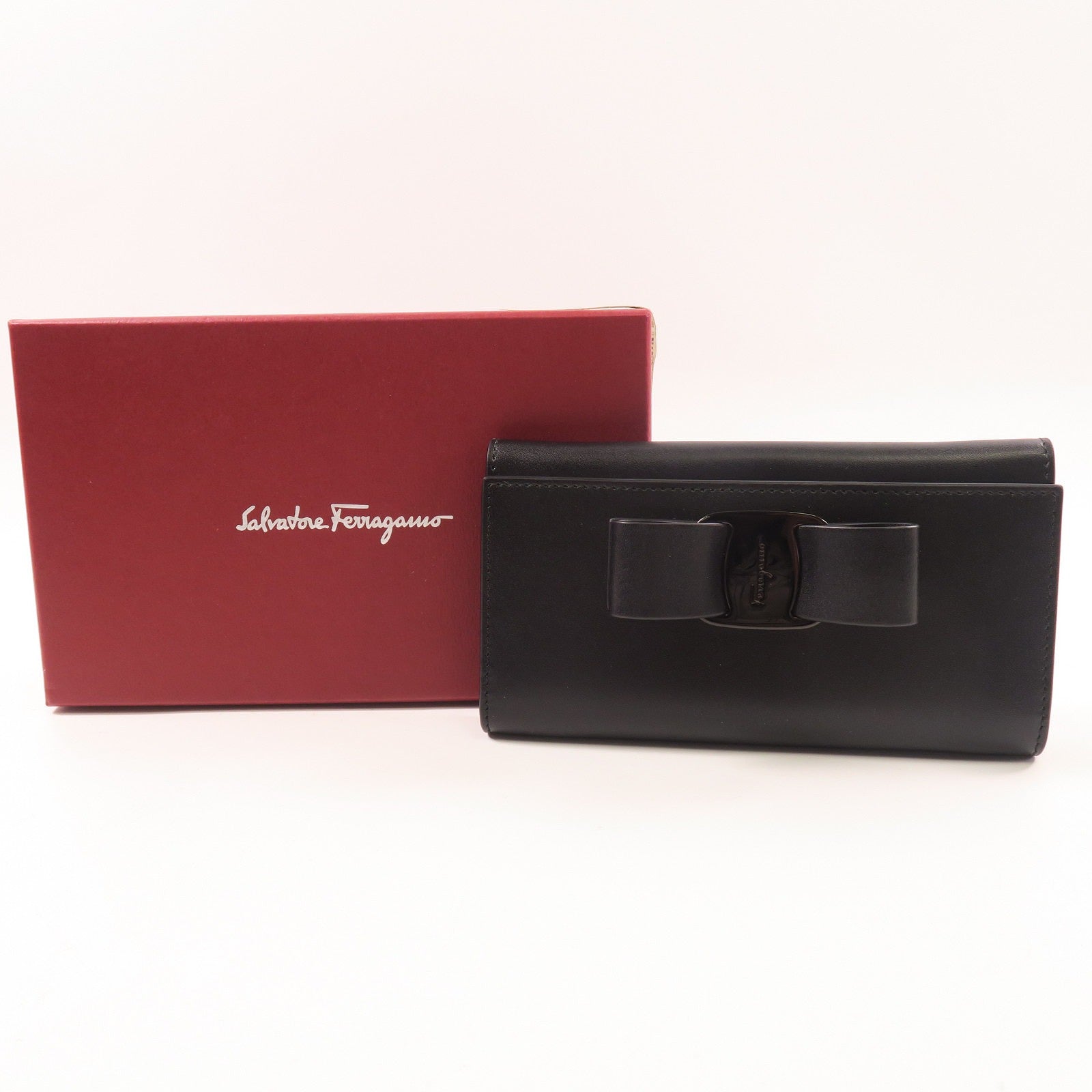 Salvatore Ferragamo Chain Shoulder Bag Long Wallet Calfskin Leather  Black/Pink