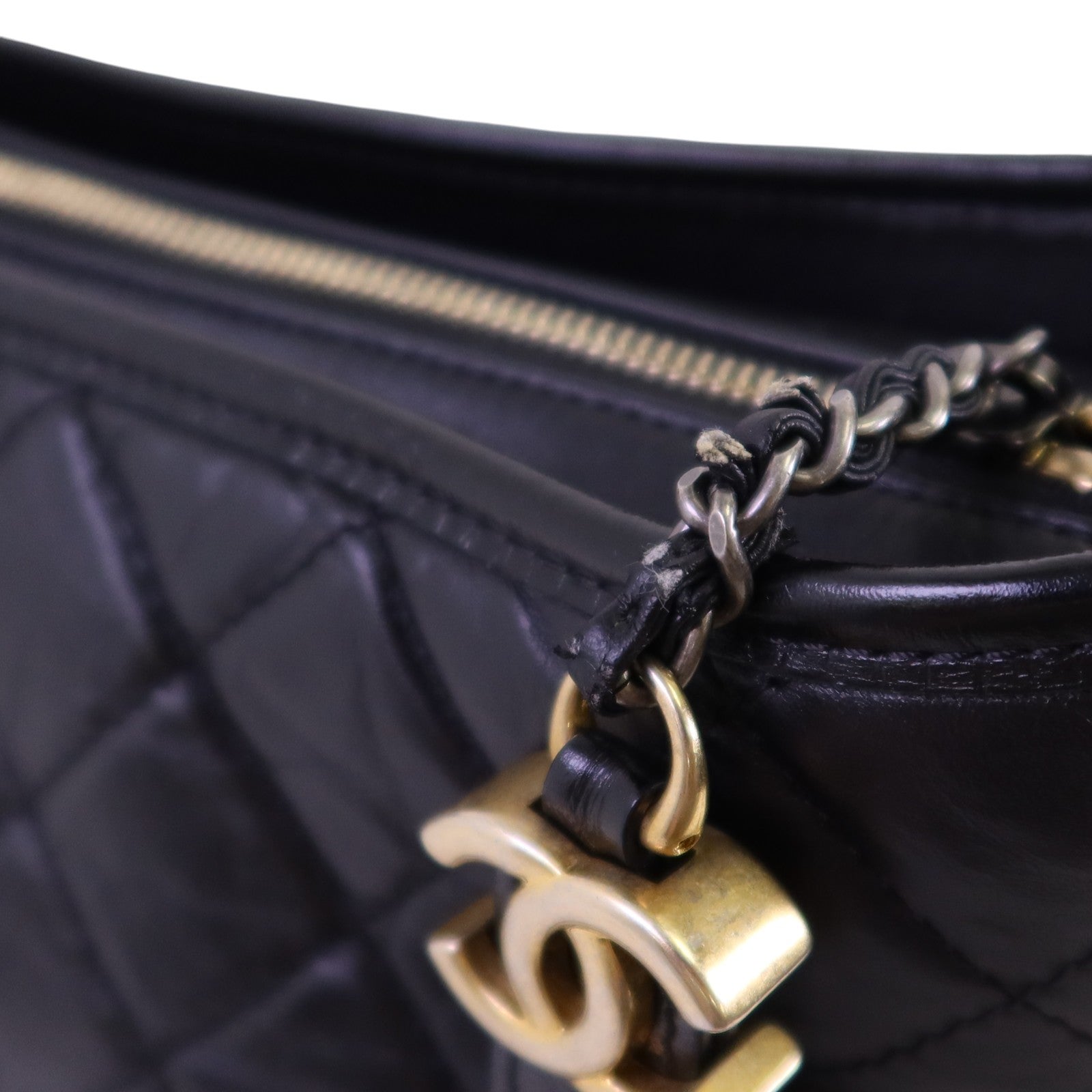 CHANEL 牛皮皮革Medium Gabrielle金扣鏈帶肩背袋