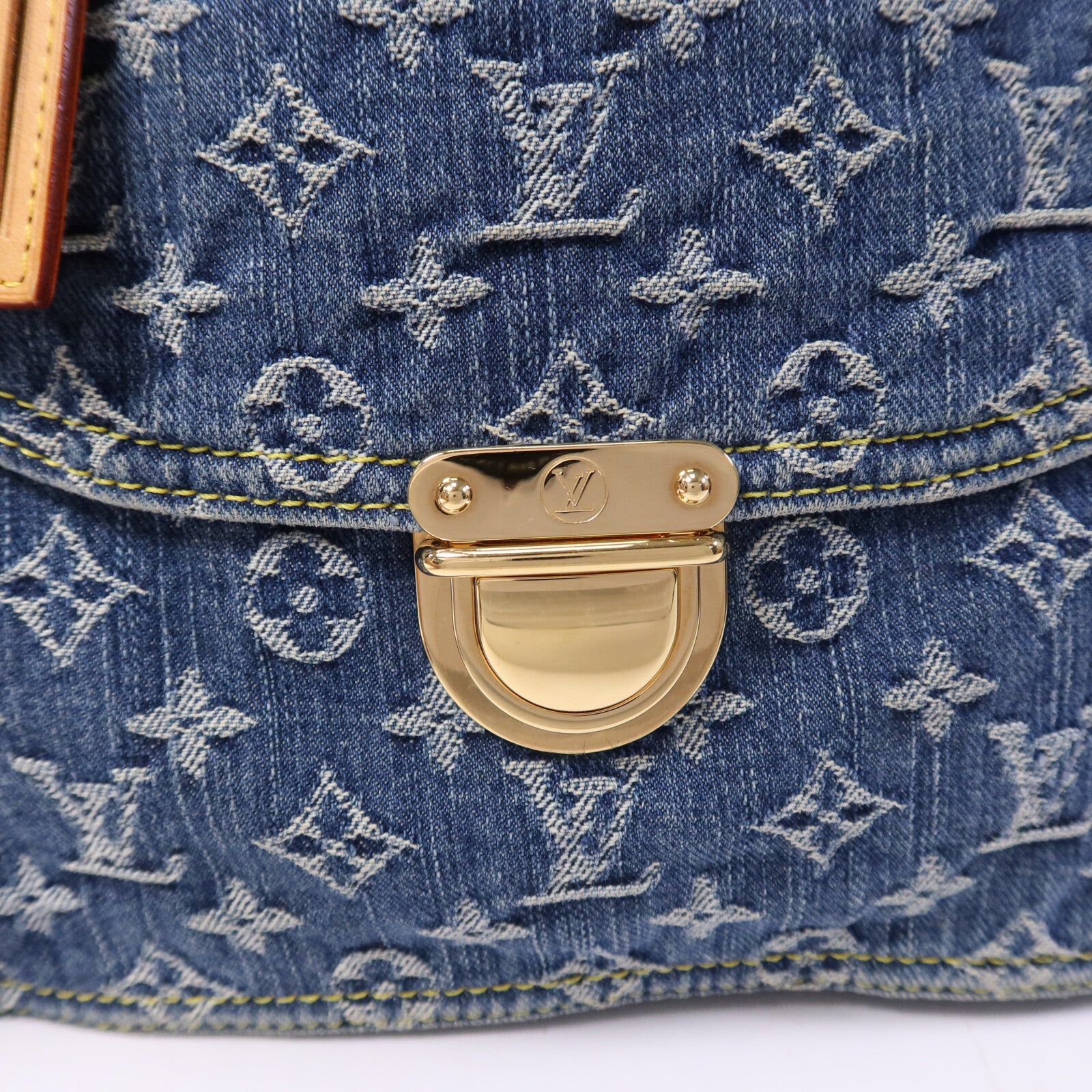 LOUIS VUITTON Monogram Denim Flat Shopper金扣手挽袋