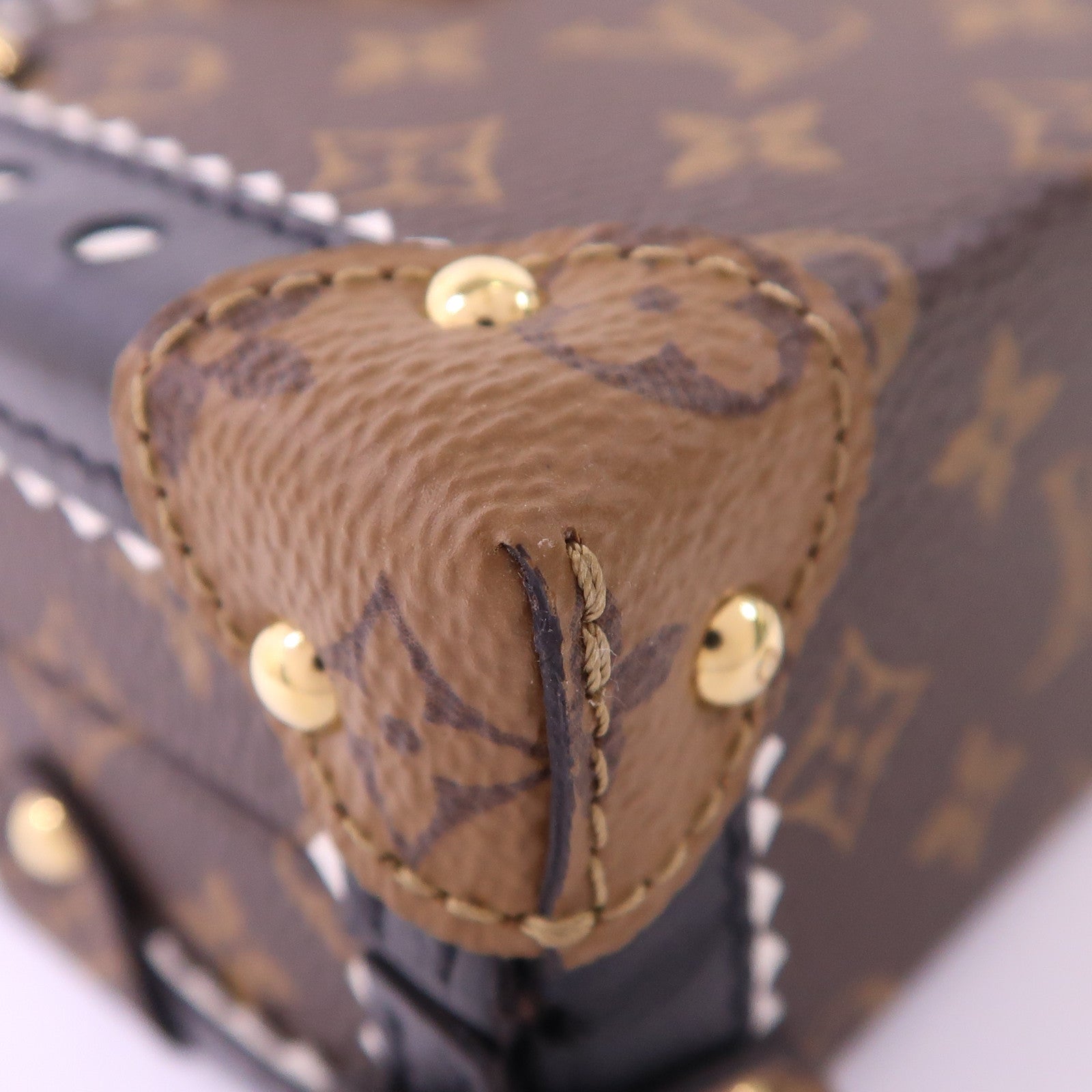 LOUIS VUITTON Monogram Petite Malle Shoulder Bag金扣肩背袋