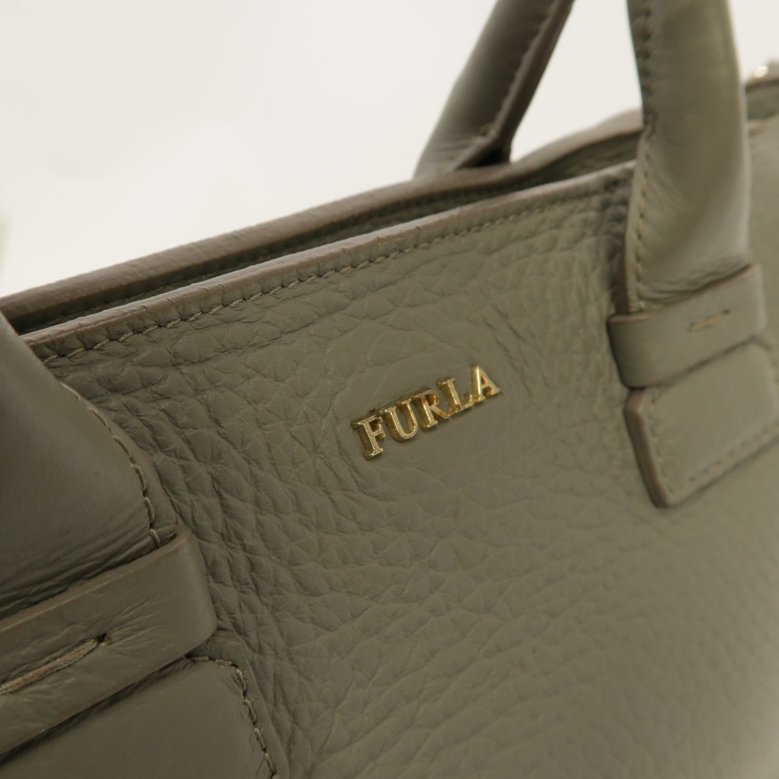 Furla 【激減優惠】牛皮皮革2 Way Shoulder Bag金扣手挽肩背兩用袋灰色