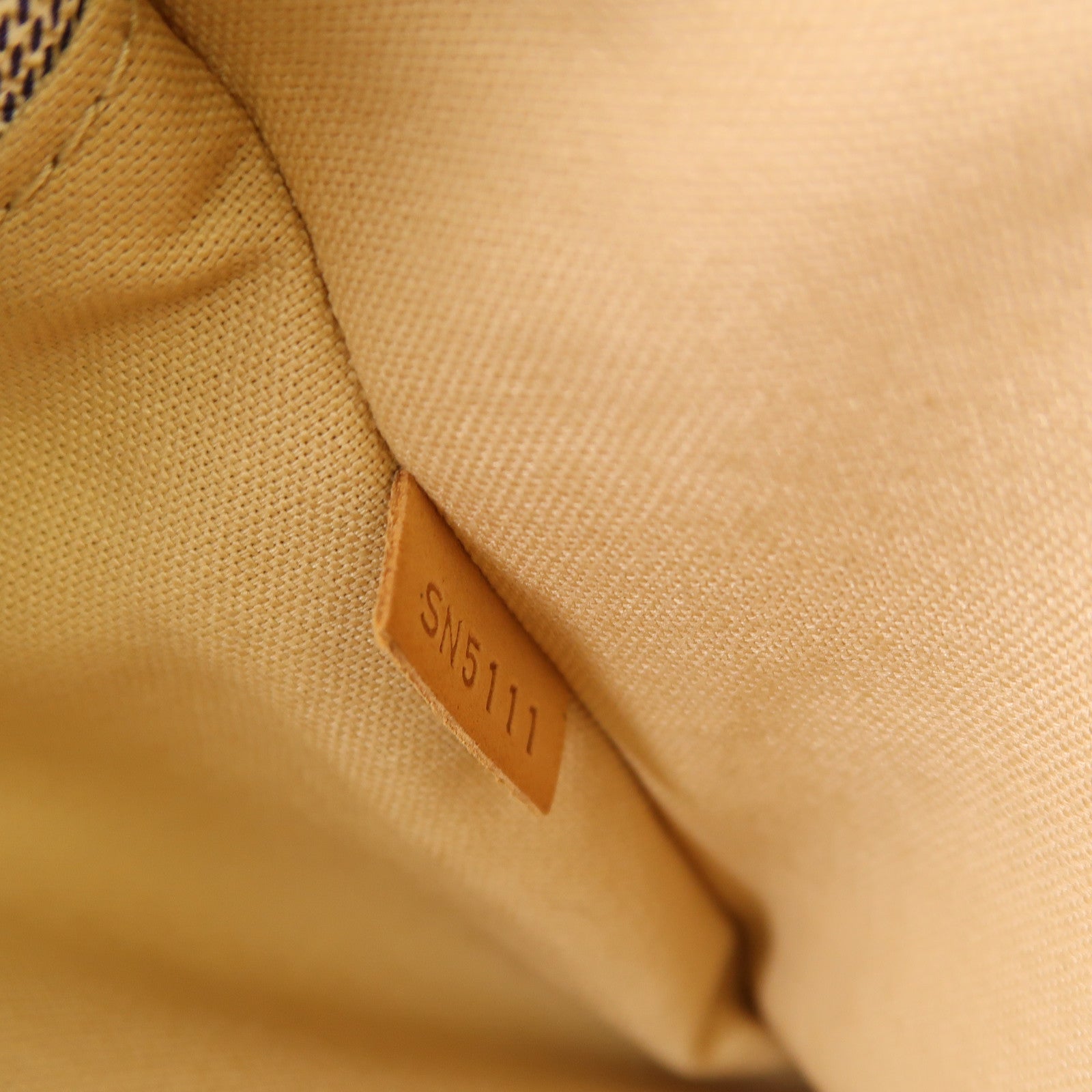 LOUIS VUITTON 【激減優惠】Damier Azur Figheri PM金扣肩背袋