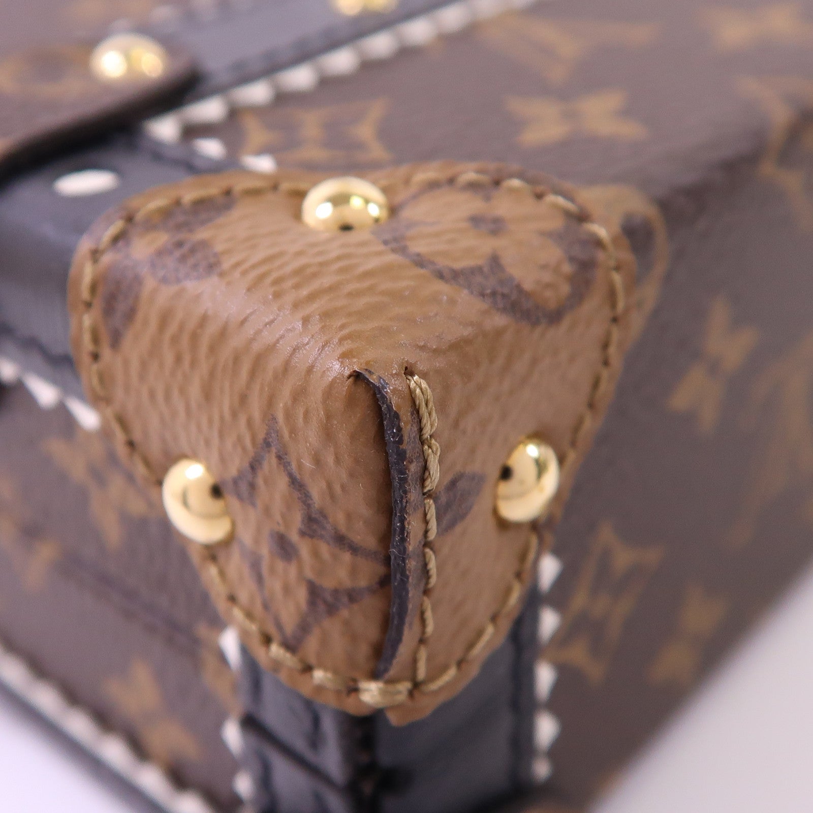 LOUIS VUITTON Monogram Petite Malle Shoulder Bag金扣肩背袋