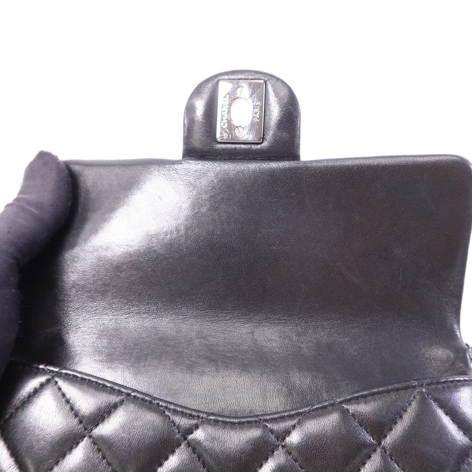CHANEL 羊皮皮革Chain Shoulder銀扣鏈帶肩背袋