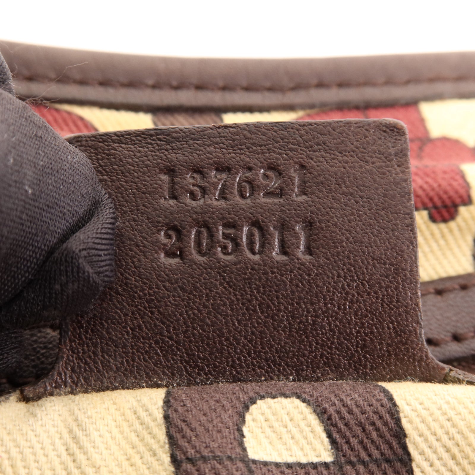 GUCCI 牛皮皮革Pelham金扣肩背袋