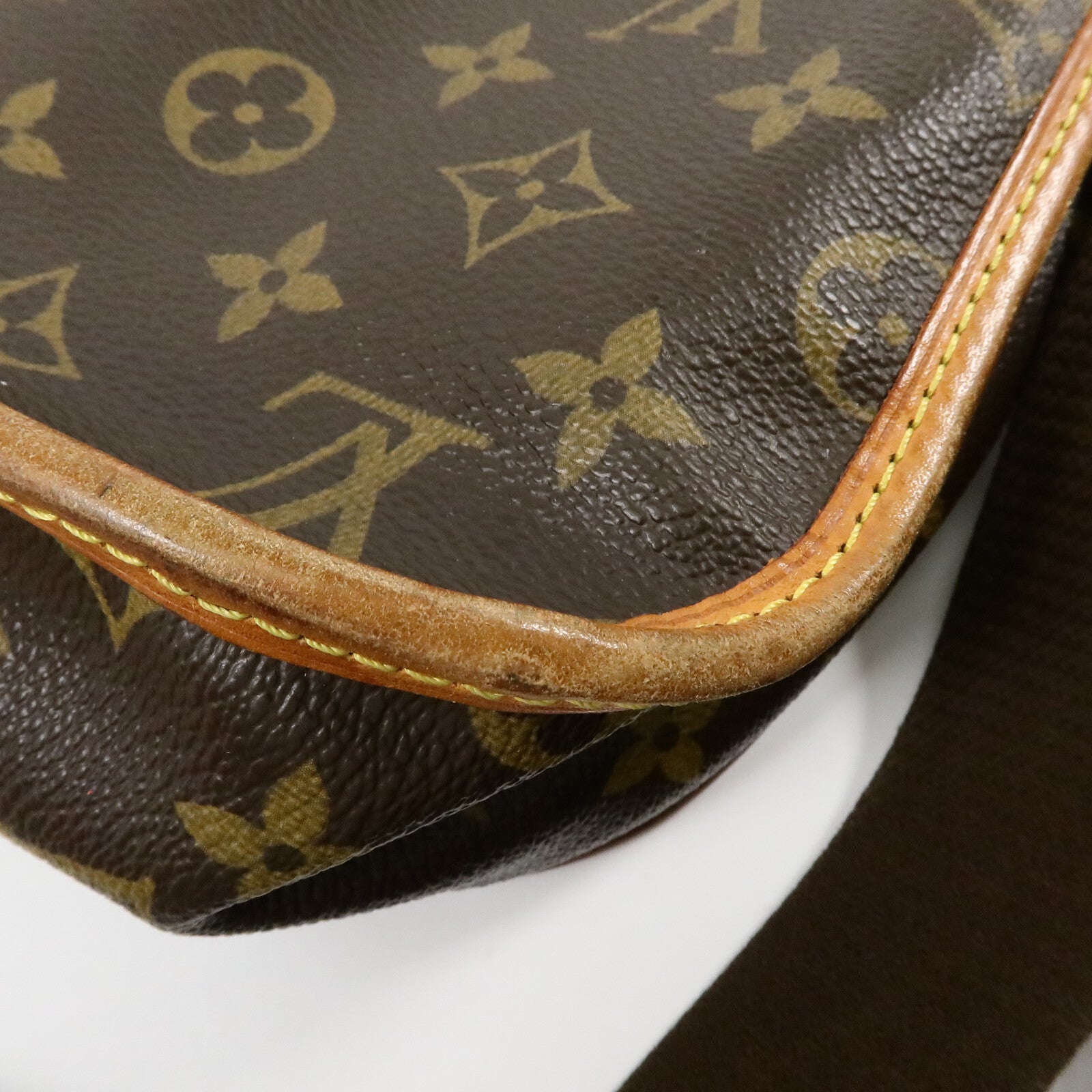 LOUIS VUITTON Monogram Bosphore肩背袋