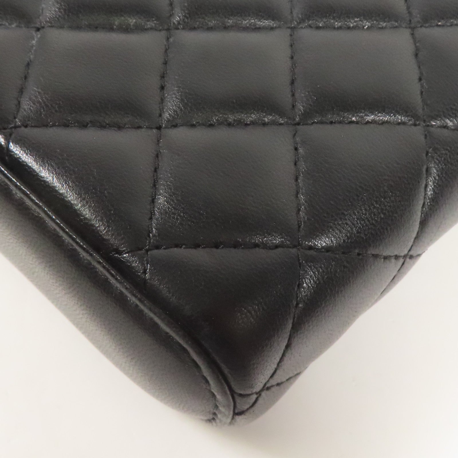 CHANEL 羊皮皮革Shoulder Bag金扣鏈帶肩背袋