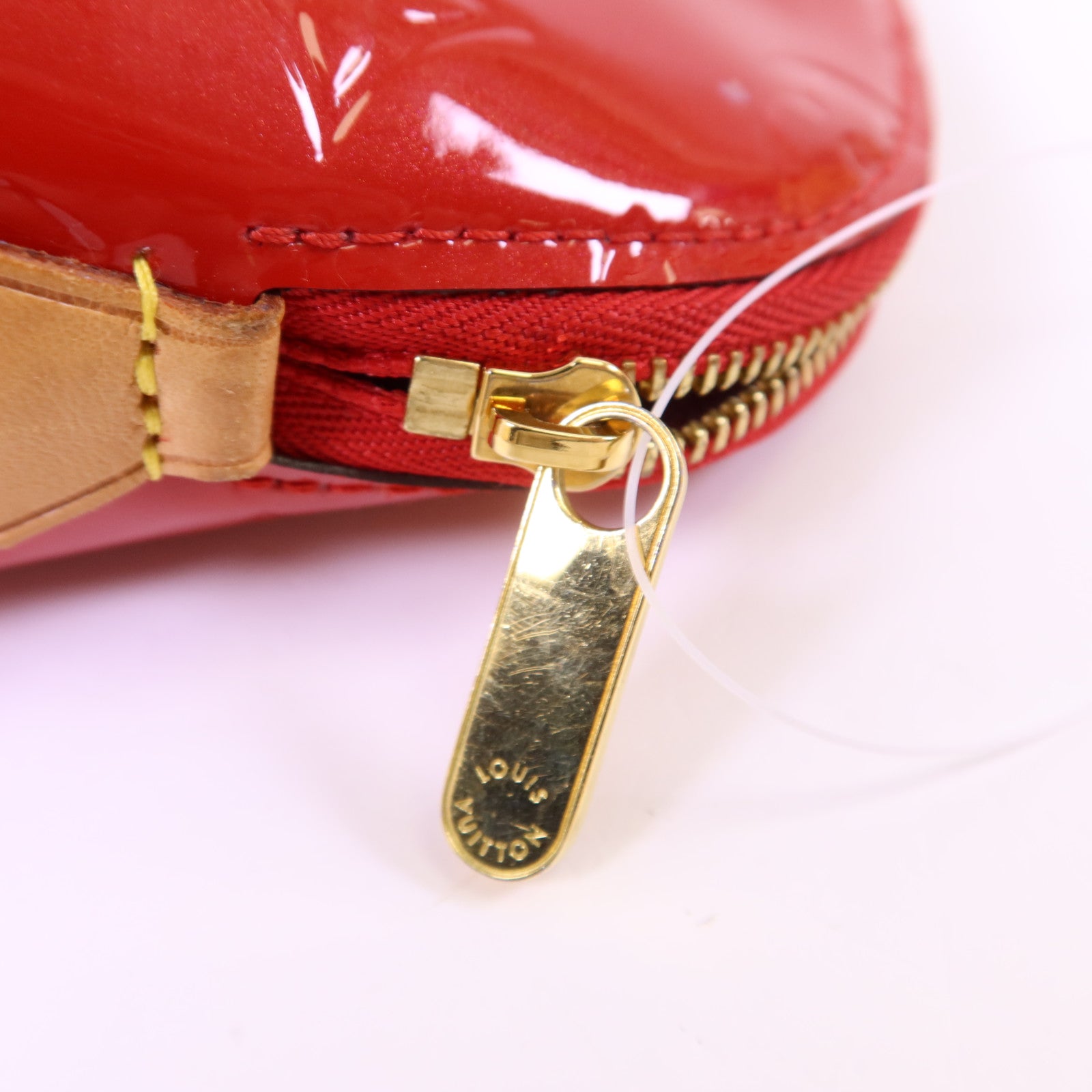 LOUIS VUITTON Monogram Vernis Pochette Cosmetic Pouch金扣手拿包