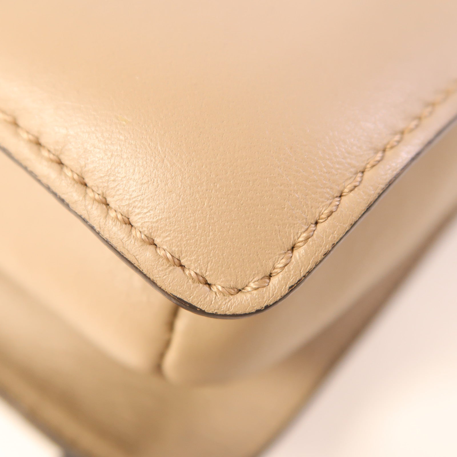 Chloe 牛皮皮革Shoulder Bag金扣肩背袋