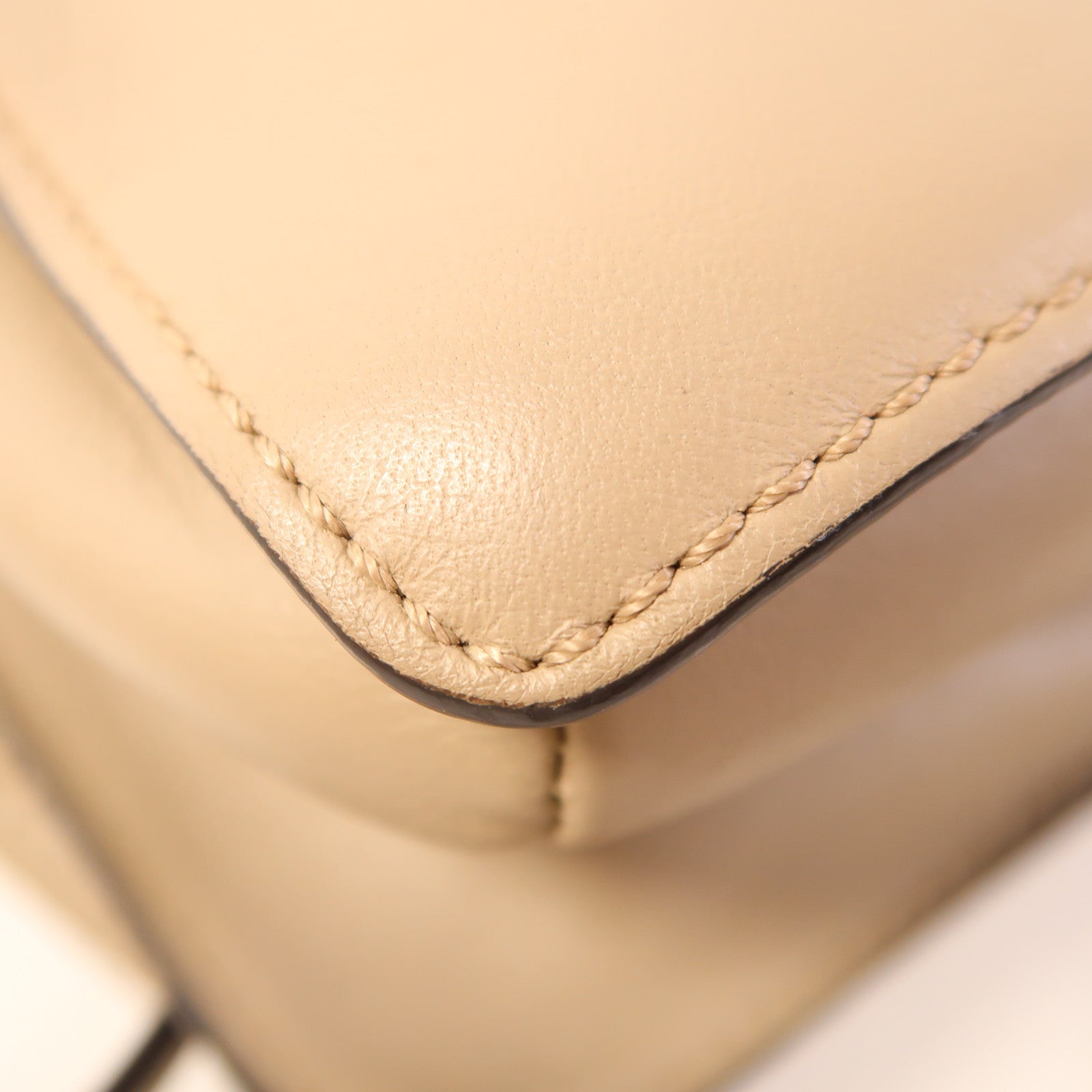 Chloe 牛皮皮革Shoulder Bag金扣肩背袋