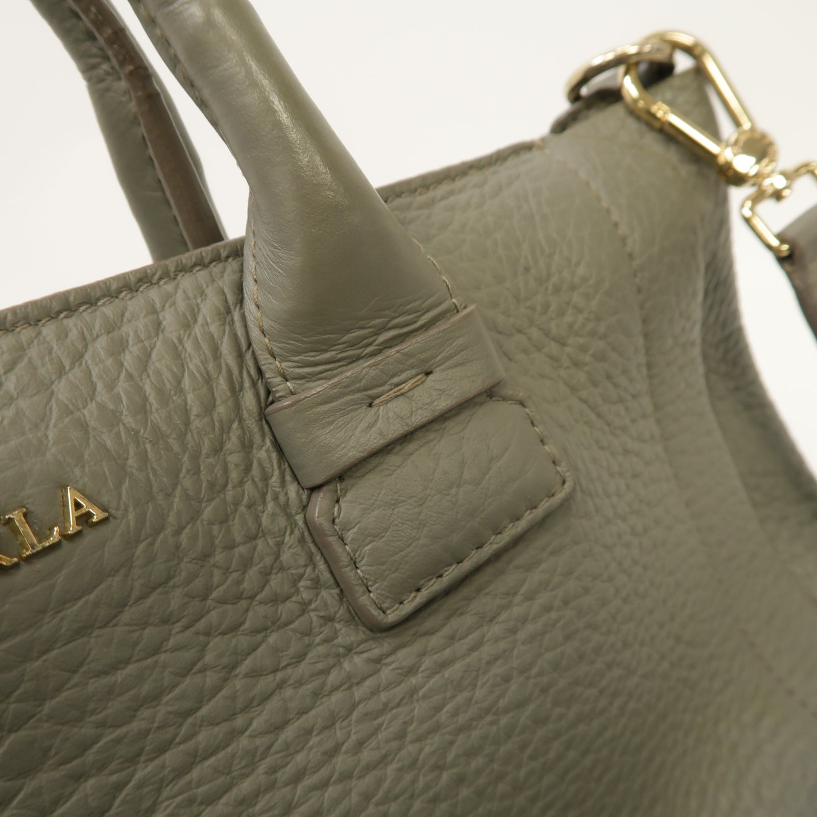 Furla 【激減優惠】牛皮皮革2 Way Shoulder Bag金扣手挽肩背兩用袋灰色