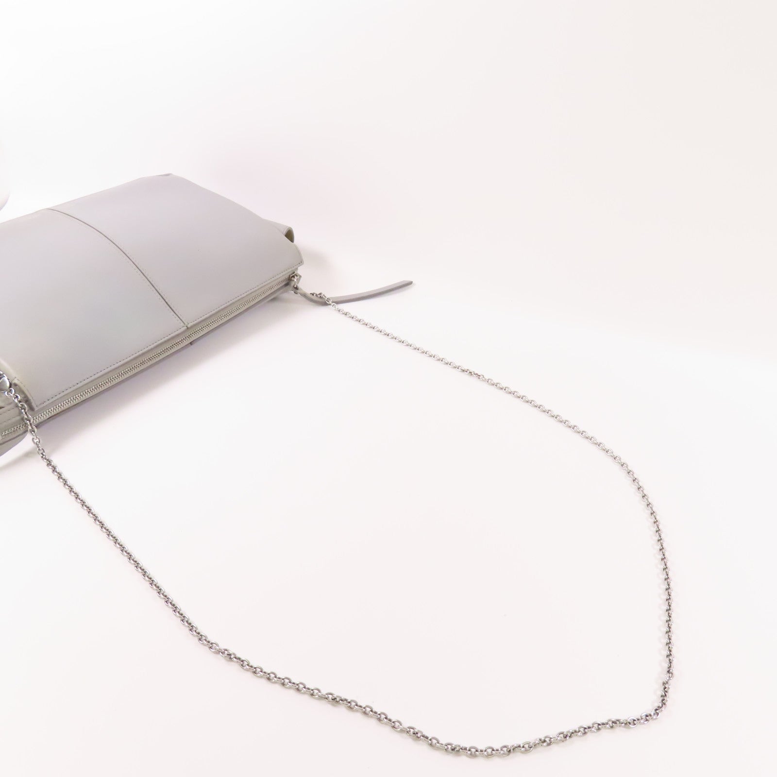 CELINE 皮革Tri-fold Clutch Bag On Chain銀扣鏈帶肩背袋