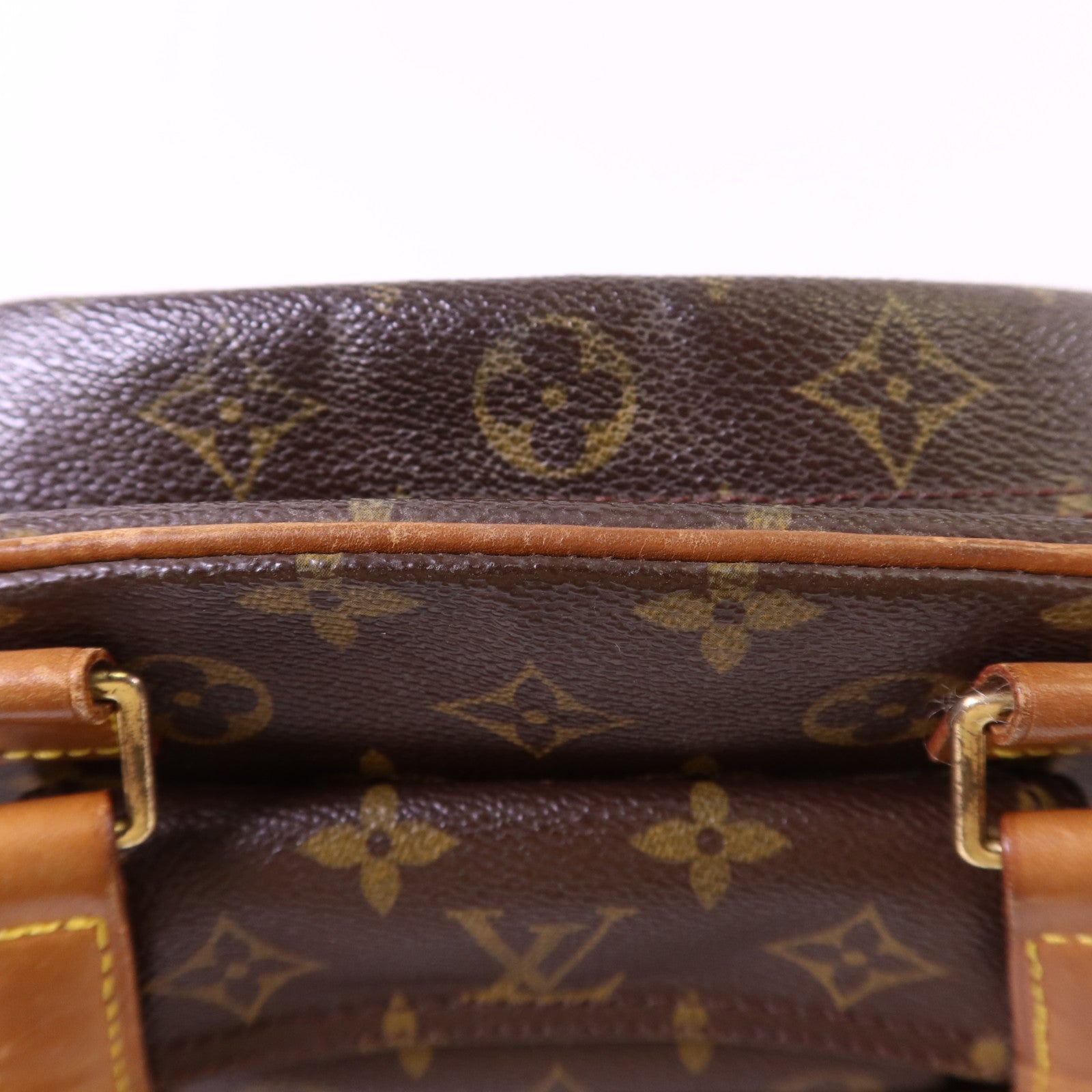 LOUIS VUITTON Monogram Excentri-cite金扣手挽袋M51161