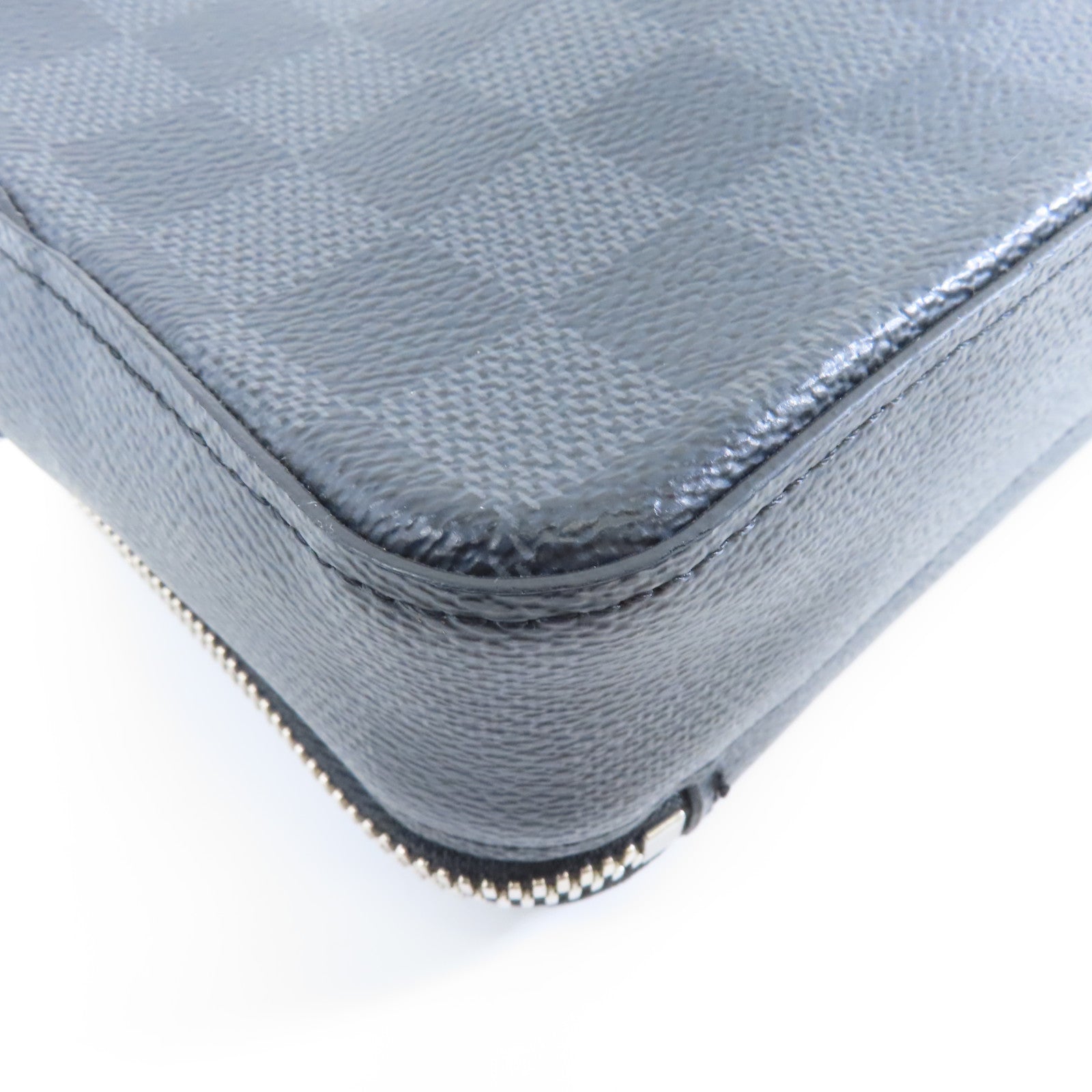 LOUIS VUITTON Damier Graphite Alpha Wearable Wallet銀扣肩背袋黑色