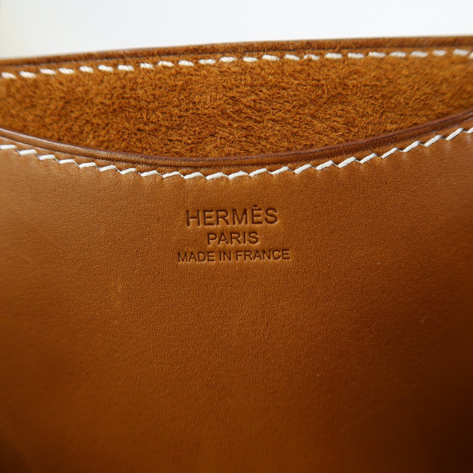 HERMES Barenia皮革In The Loop 18銀扣手挽袋經典駝色