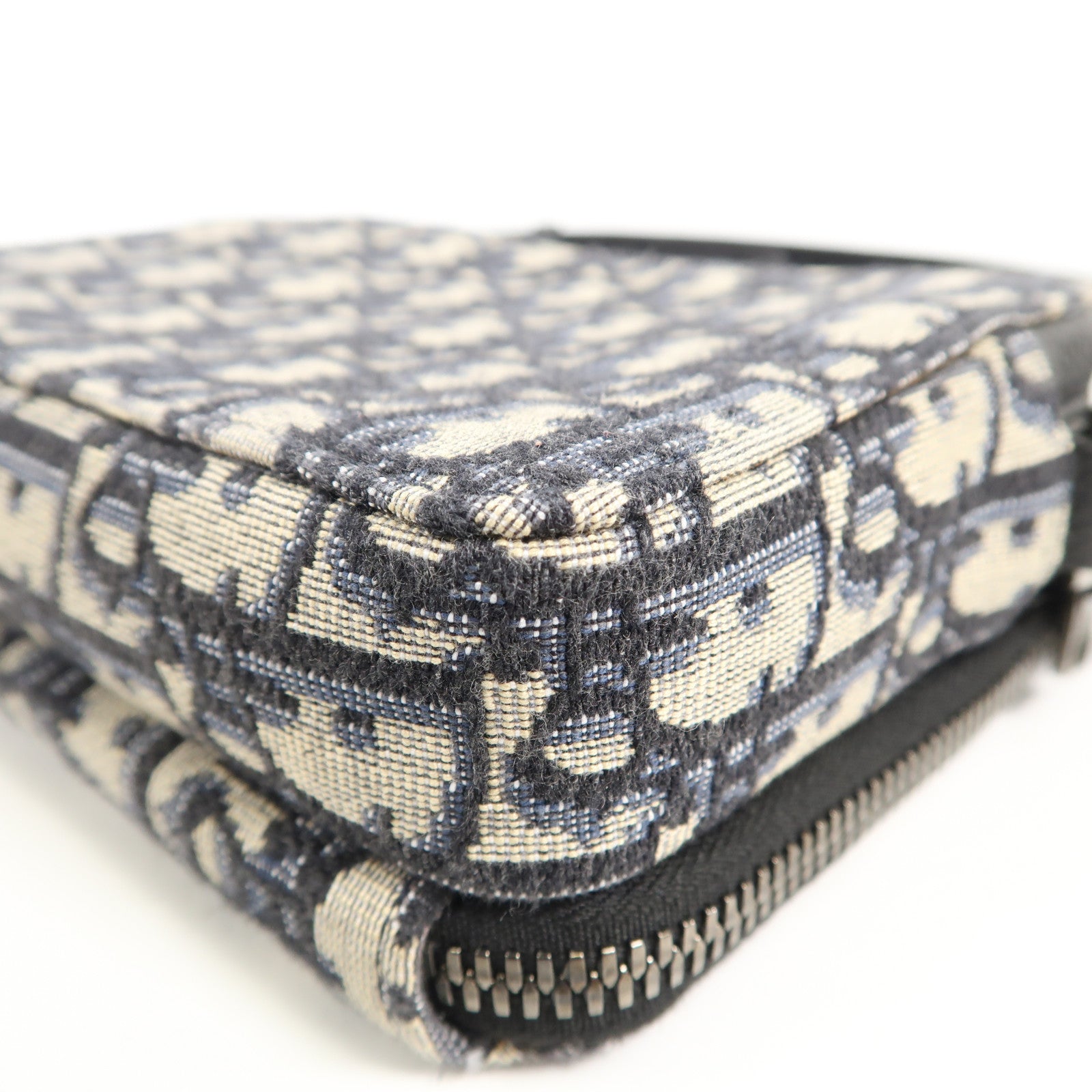 Dior 帆布Zipped Pouch With Strap銀扣肩背袋