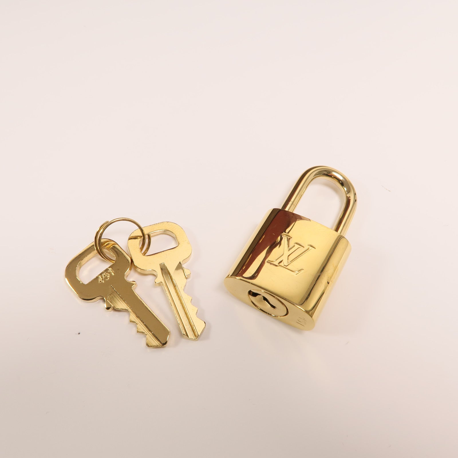 LOUIS VUITTON Monogram Venus金扣肩背袋