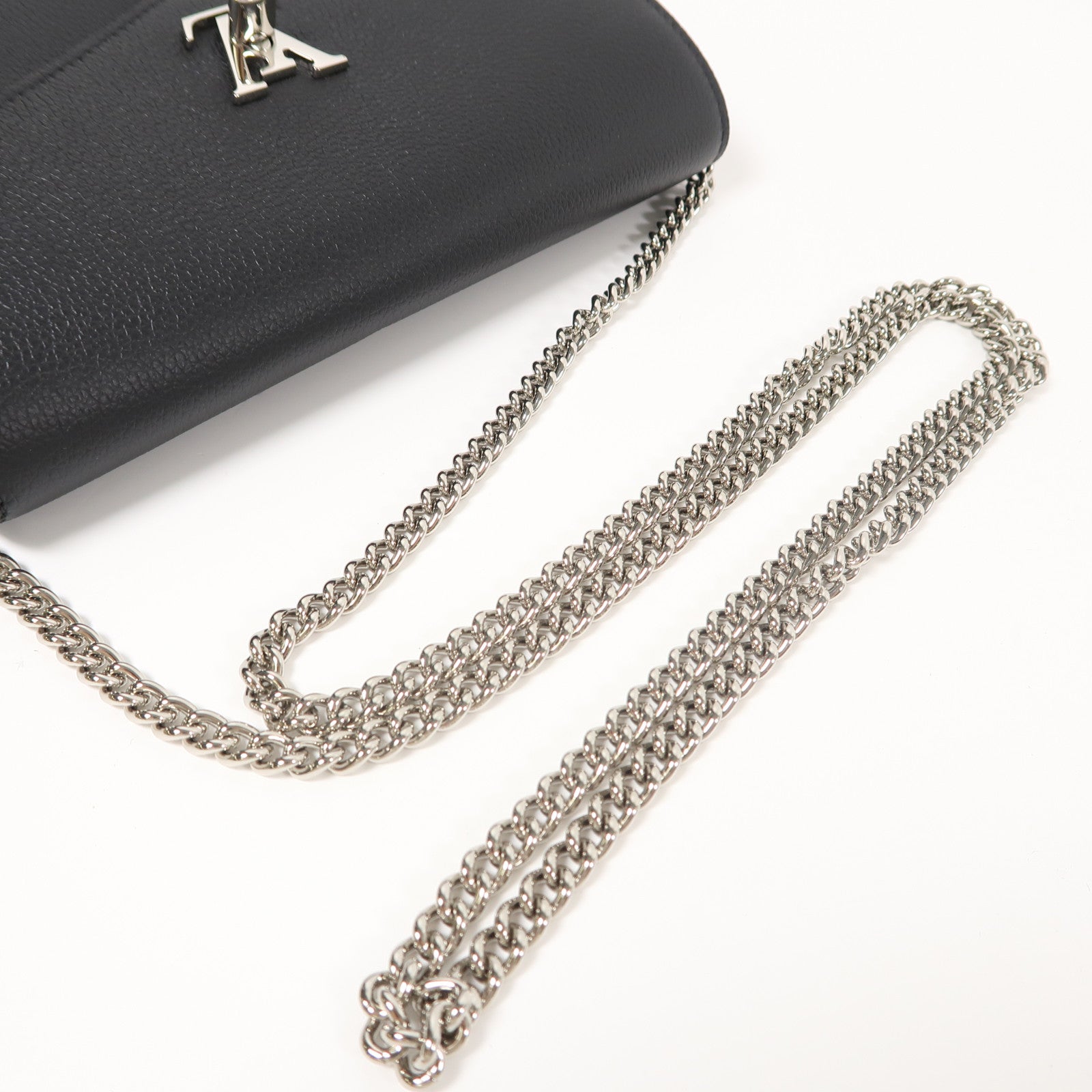 LOUIS VUITTON 牛皮皮革Mylockme銀扣鏈帶肩背袋黑色