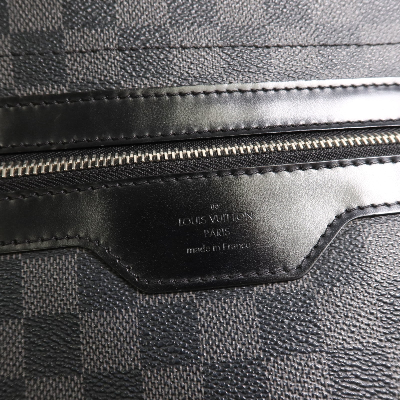 LOUIS VUITTON Damier Graghite Daniel MM肩背袋