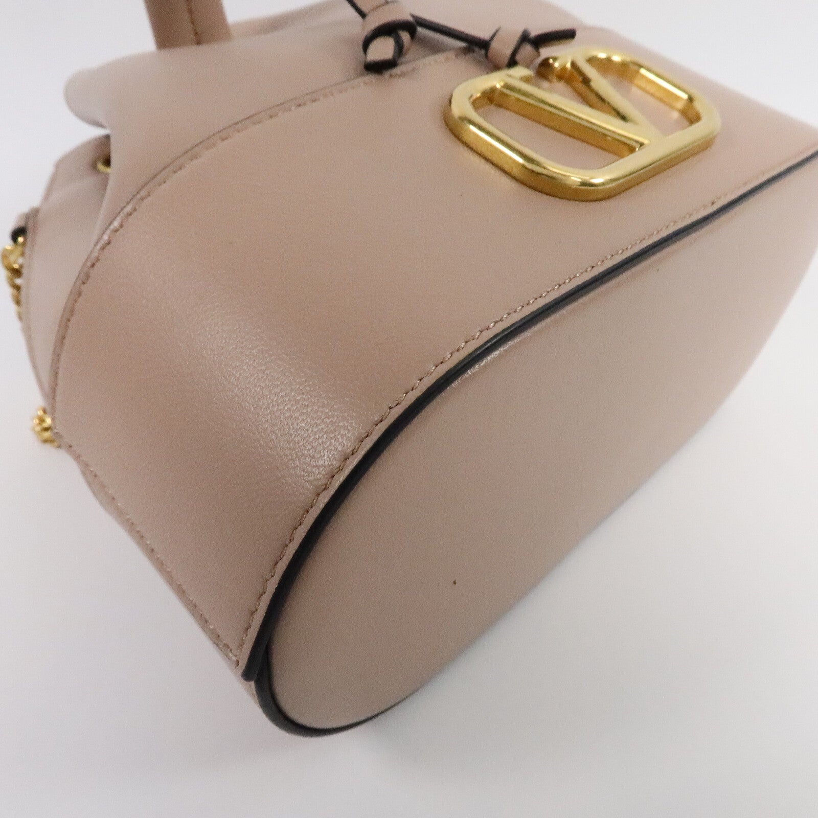 Valentino Nappa皮革VLogo Signature Bucket Bag鏈帶肩背袋