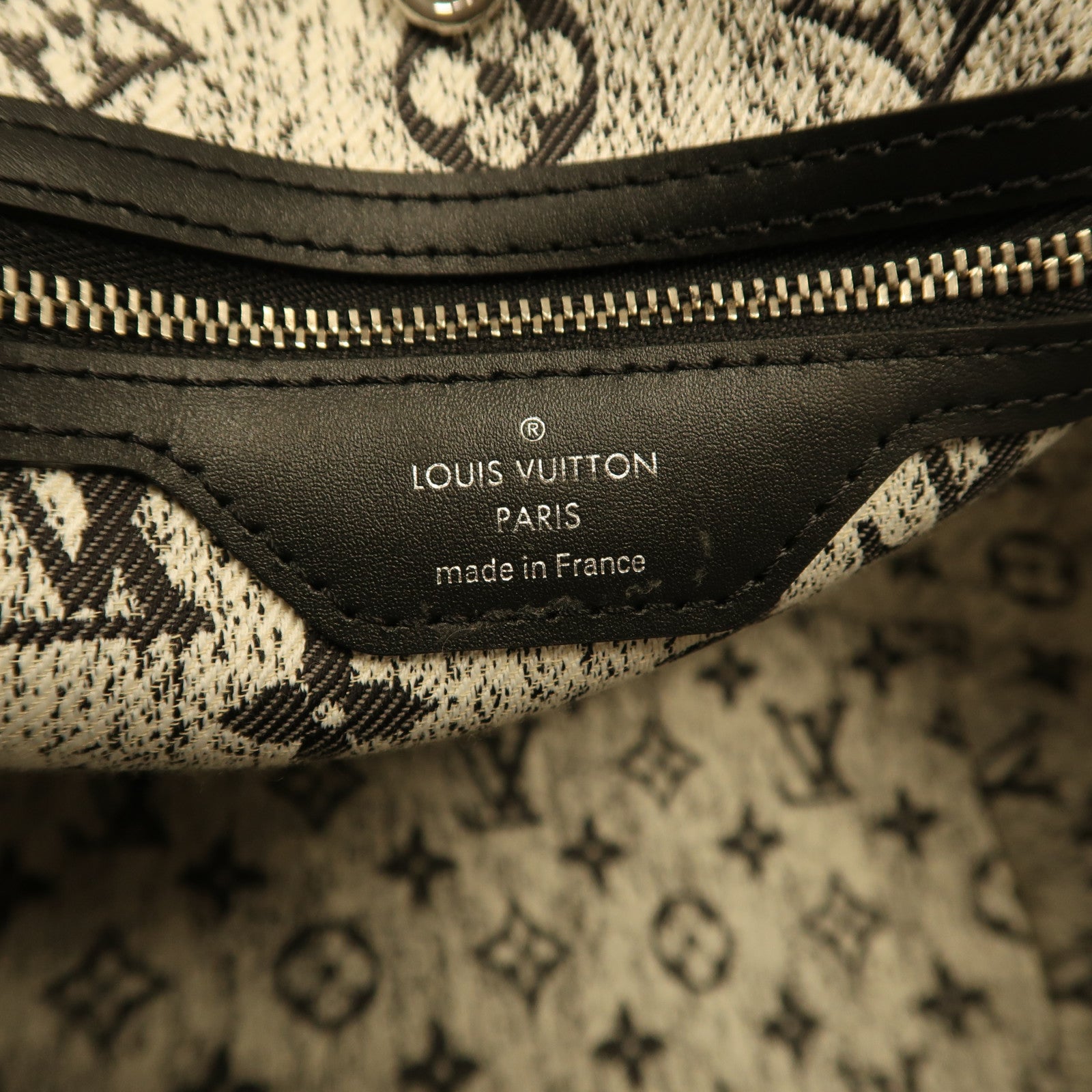LOUIS VUITTON Monogram Jaquard Denim Neverfull MM銀扣手挽袋灰色/白色