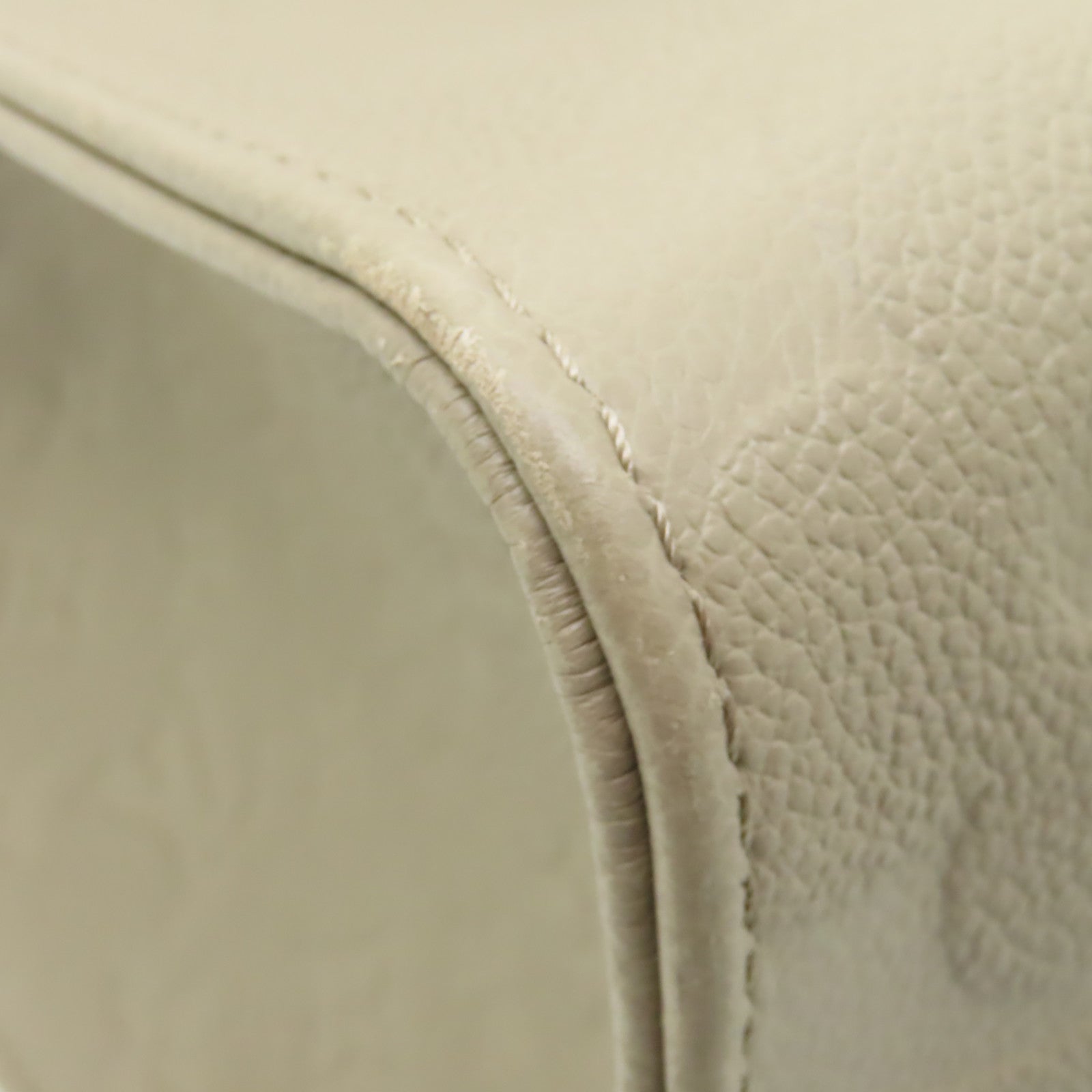 LOUIS VUITTON 【激減優惠】Monogram Empreinte On The Go金扣肩背袋米色