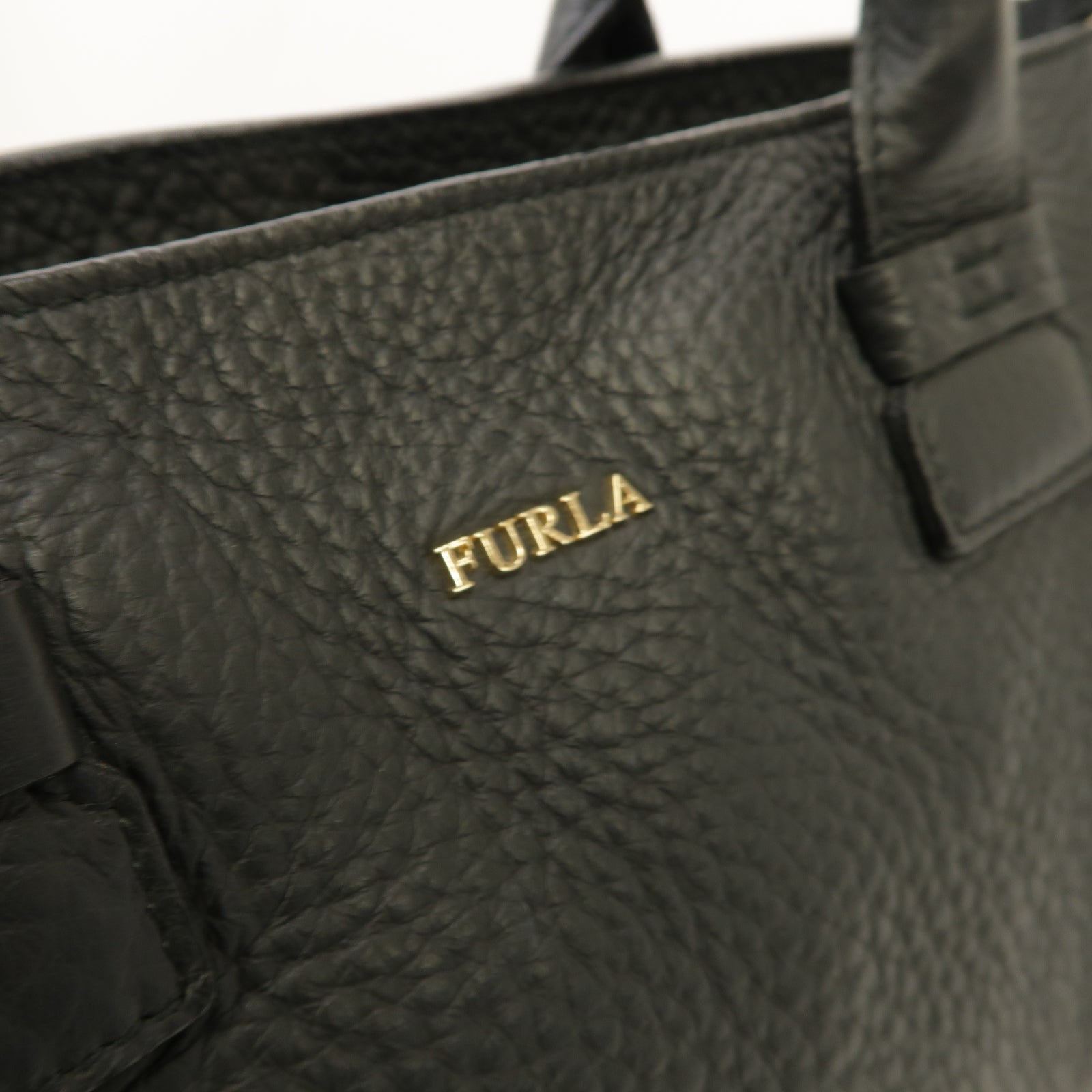 Furla 牛皮皮革Shoulder Bag金扣肩背袋黑色