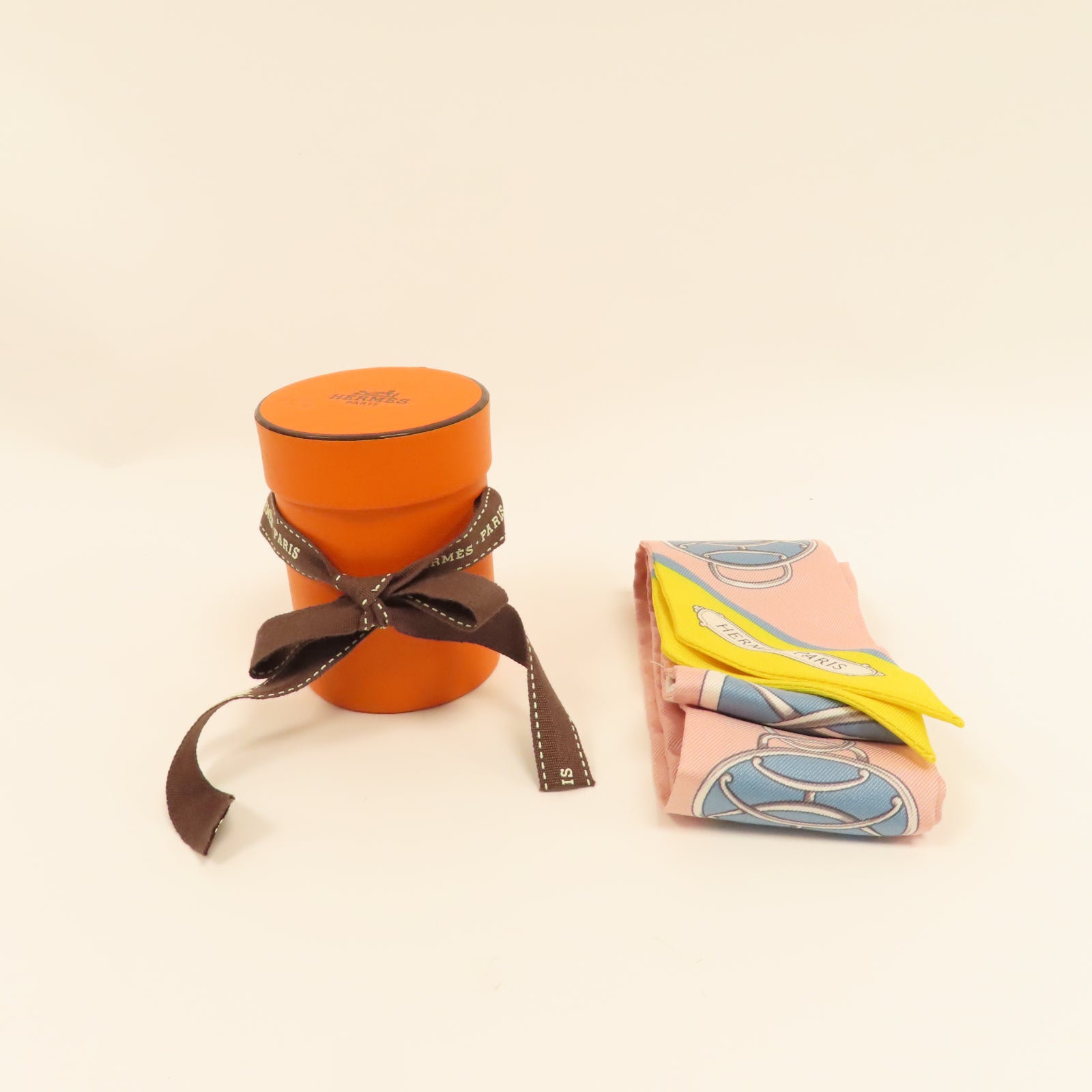 HERMES 【激減優惠】絲質Twilly絲巾粉紅色
