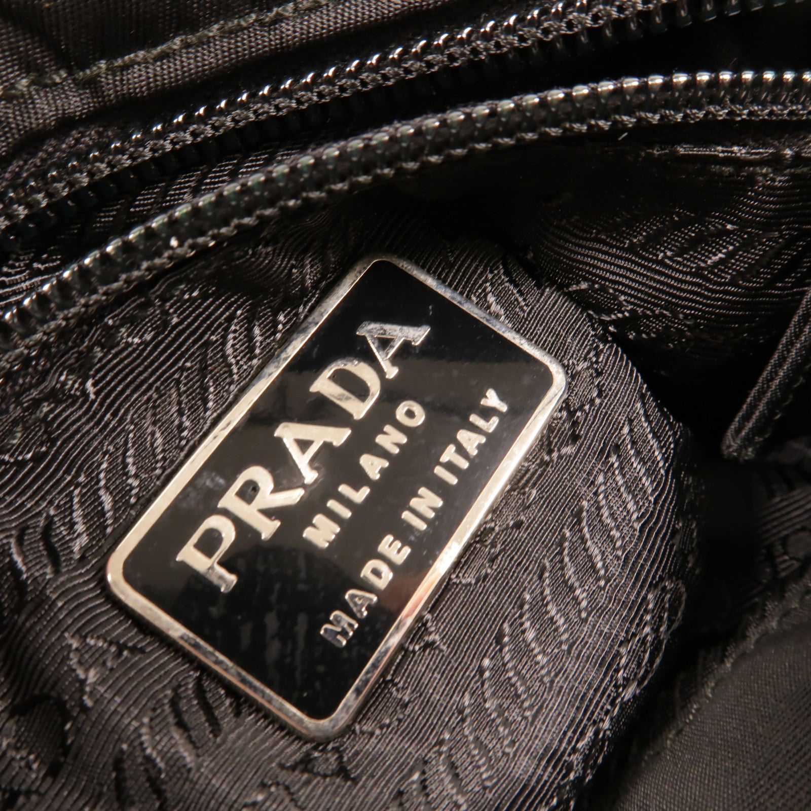 PRADA 尼龍Shoulder Bag肩背袋