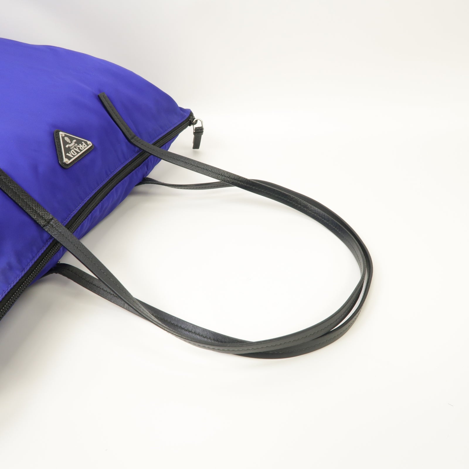 PRADA 【激減優惠】尼龍Shoulder Bag銀扣肩背袋藍色