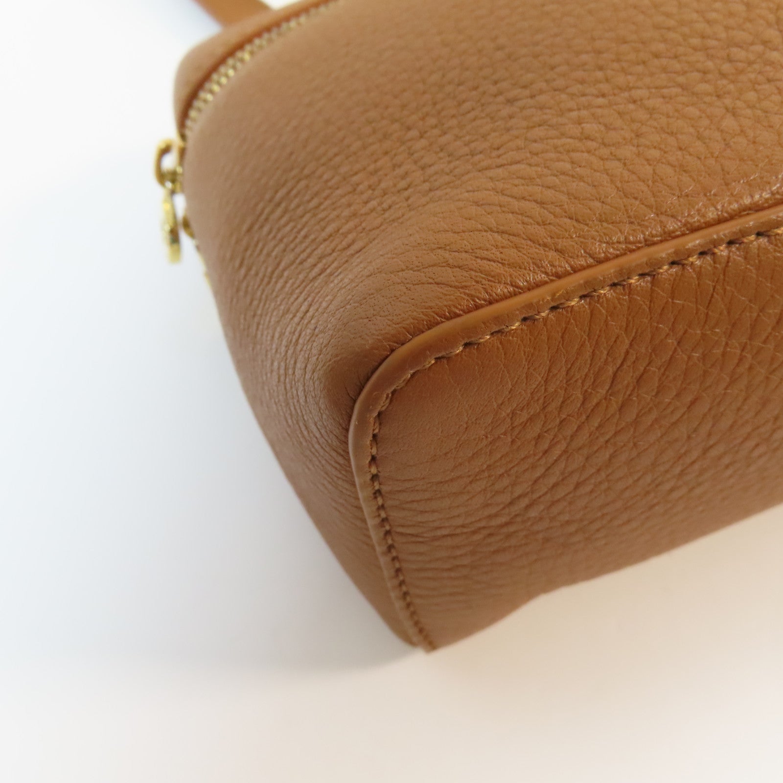 Loro Piana 牛皮皮革L19金扣手挽肩背兩用袋