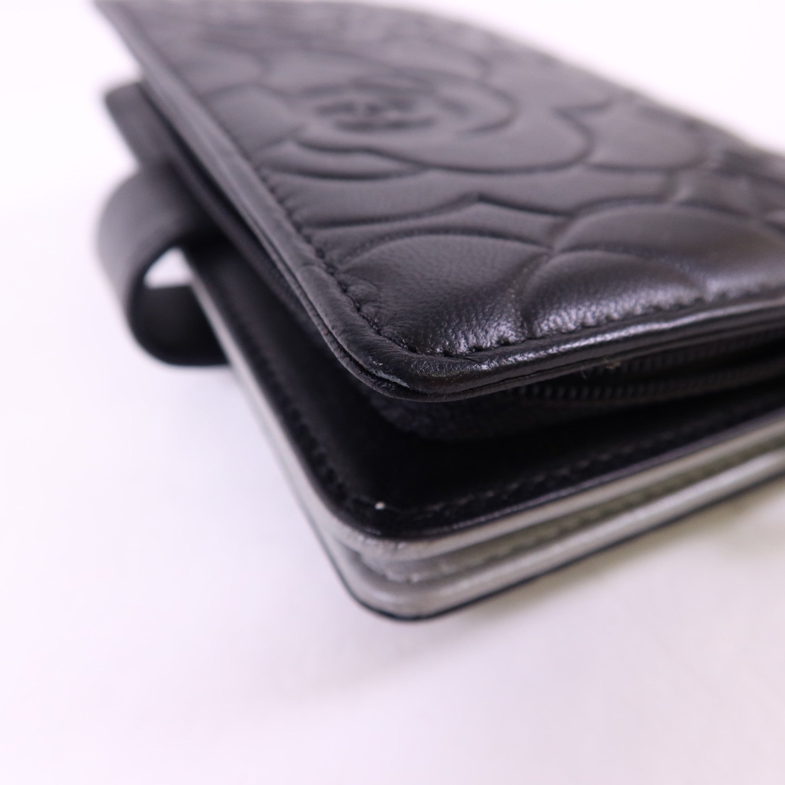 CHANEL 羊皮皮革Camellia Wallet銀扣錢包