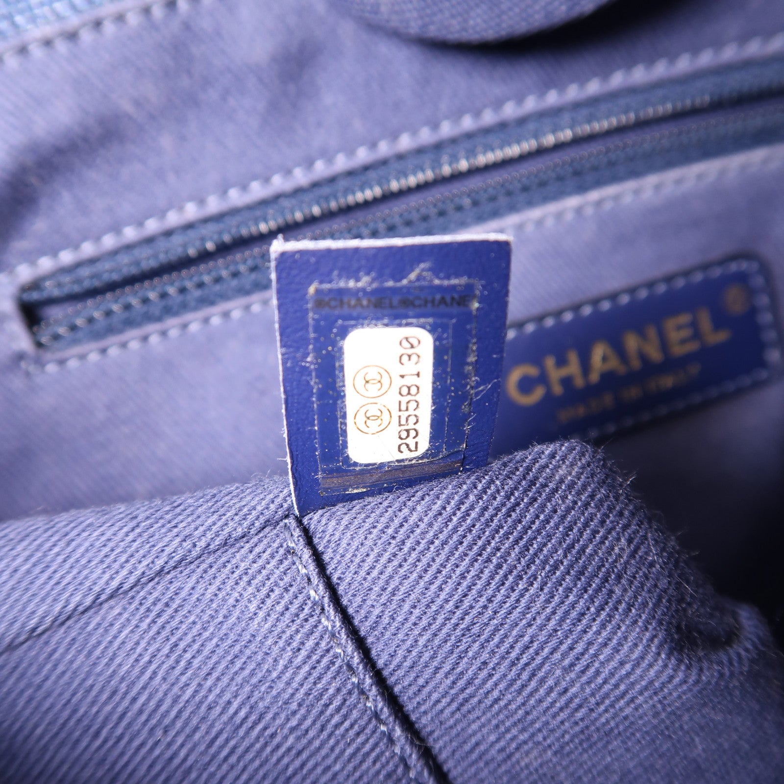 CHANEL 帆布Shoulder Bag金扣肩背袋深藍色