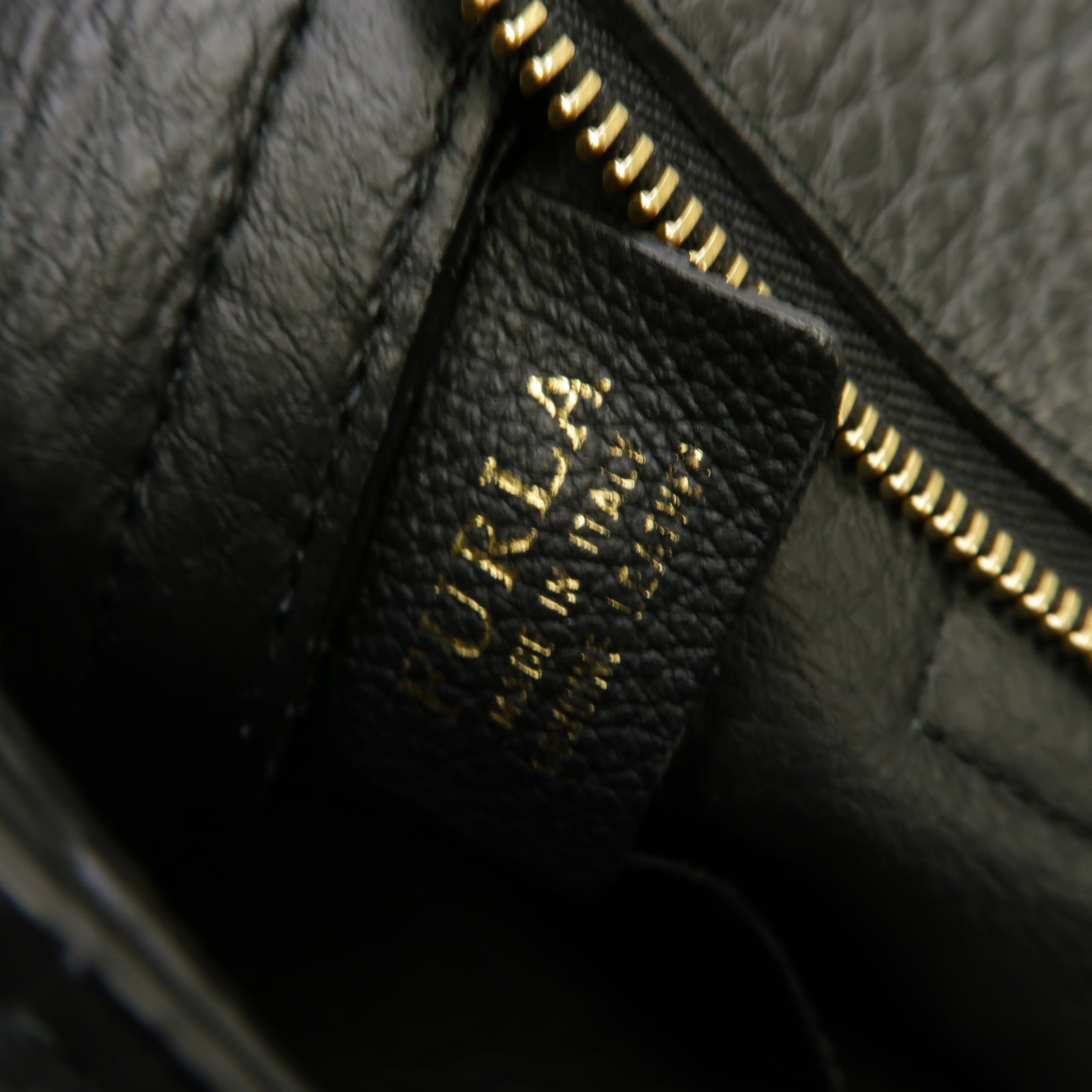 Furla 牛皮皮革Shoulder Bag金扣肩背袋黑色