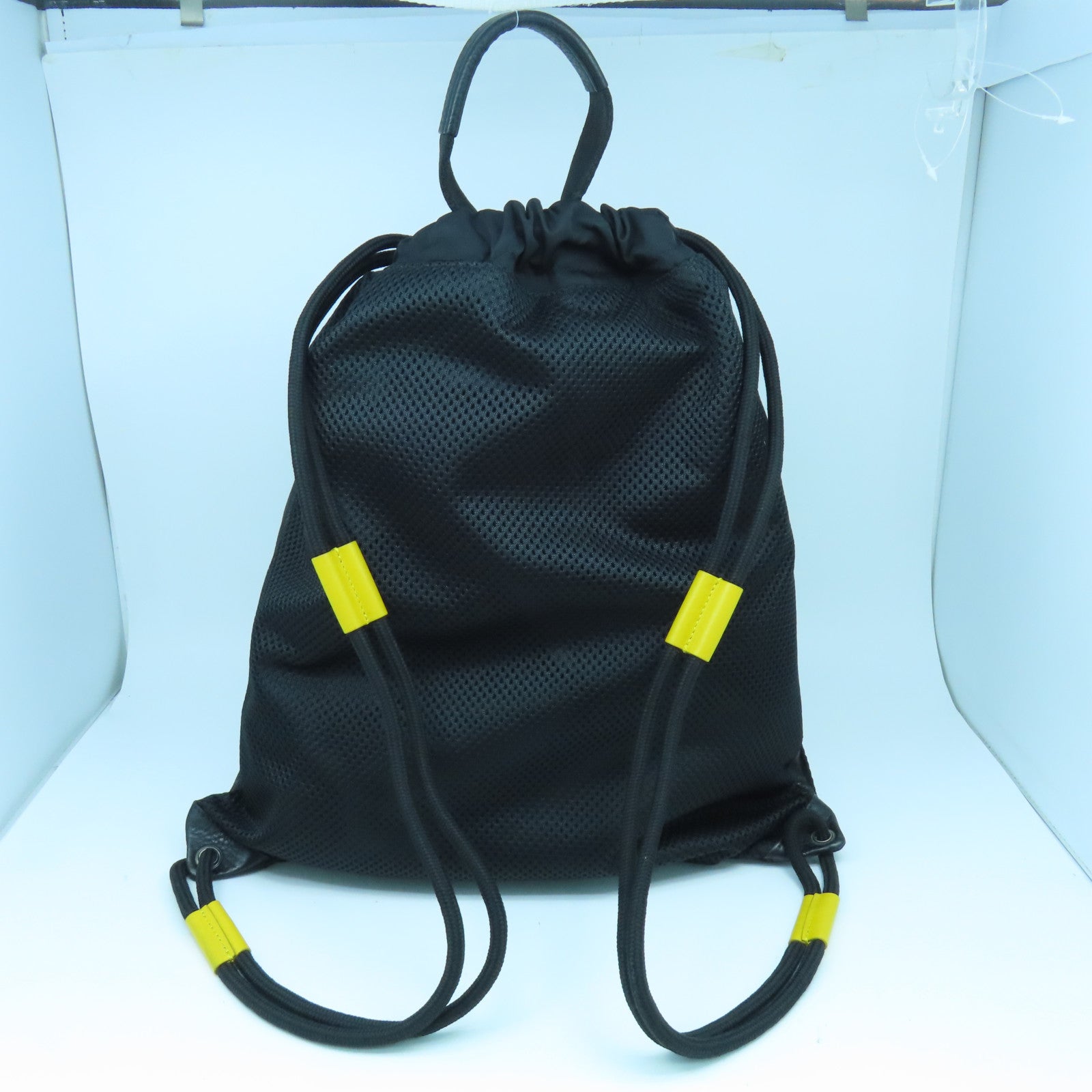 GIVENCHY 【激減優惠】牛皮皮革/尼龍Backpack銀扣背包黑色